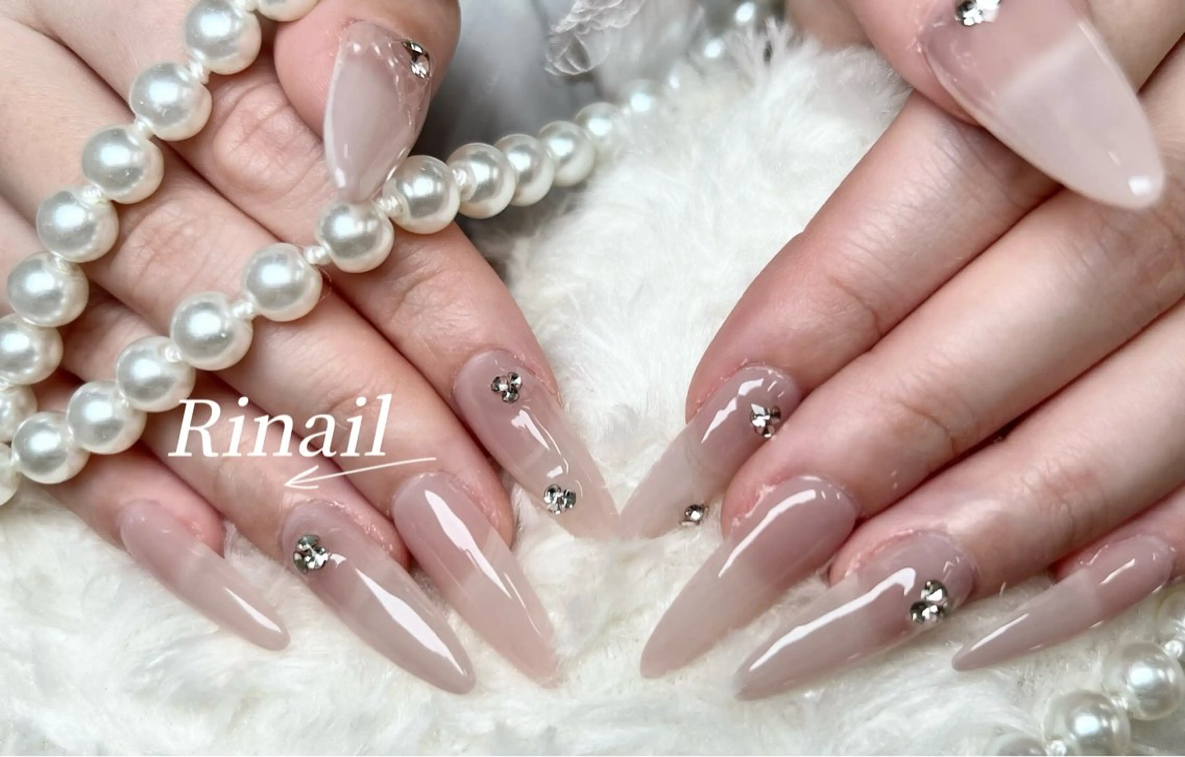 ネイル アートネイル チークネイル 長さ出し フラッシュネイル フットネイル ハンドネイル フットネイル ハンドケア YK Rinのネイルデザイン