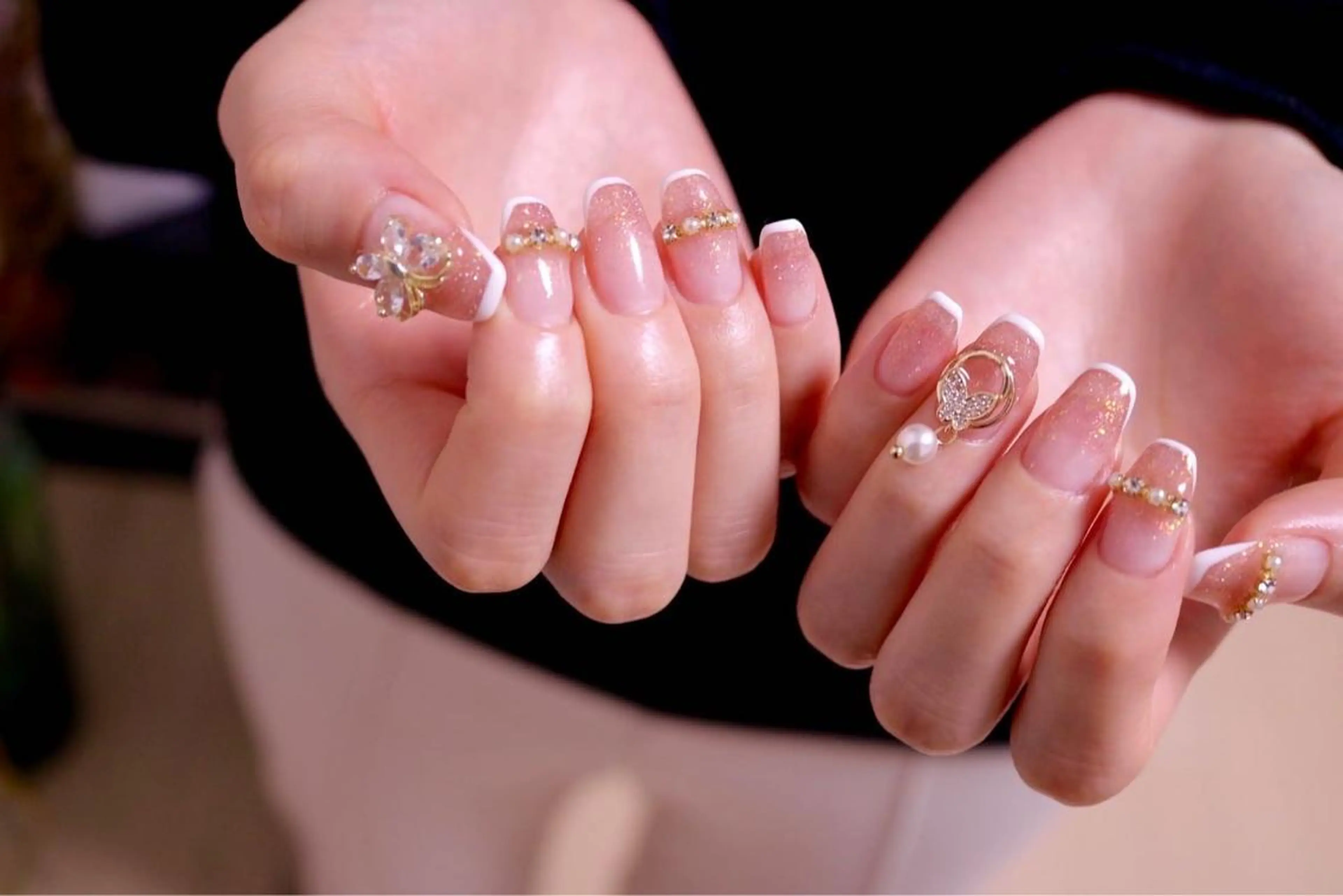 ネイル ハンドネイル MH Nailのネイルデザイン
