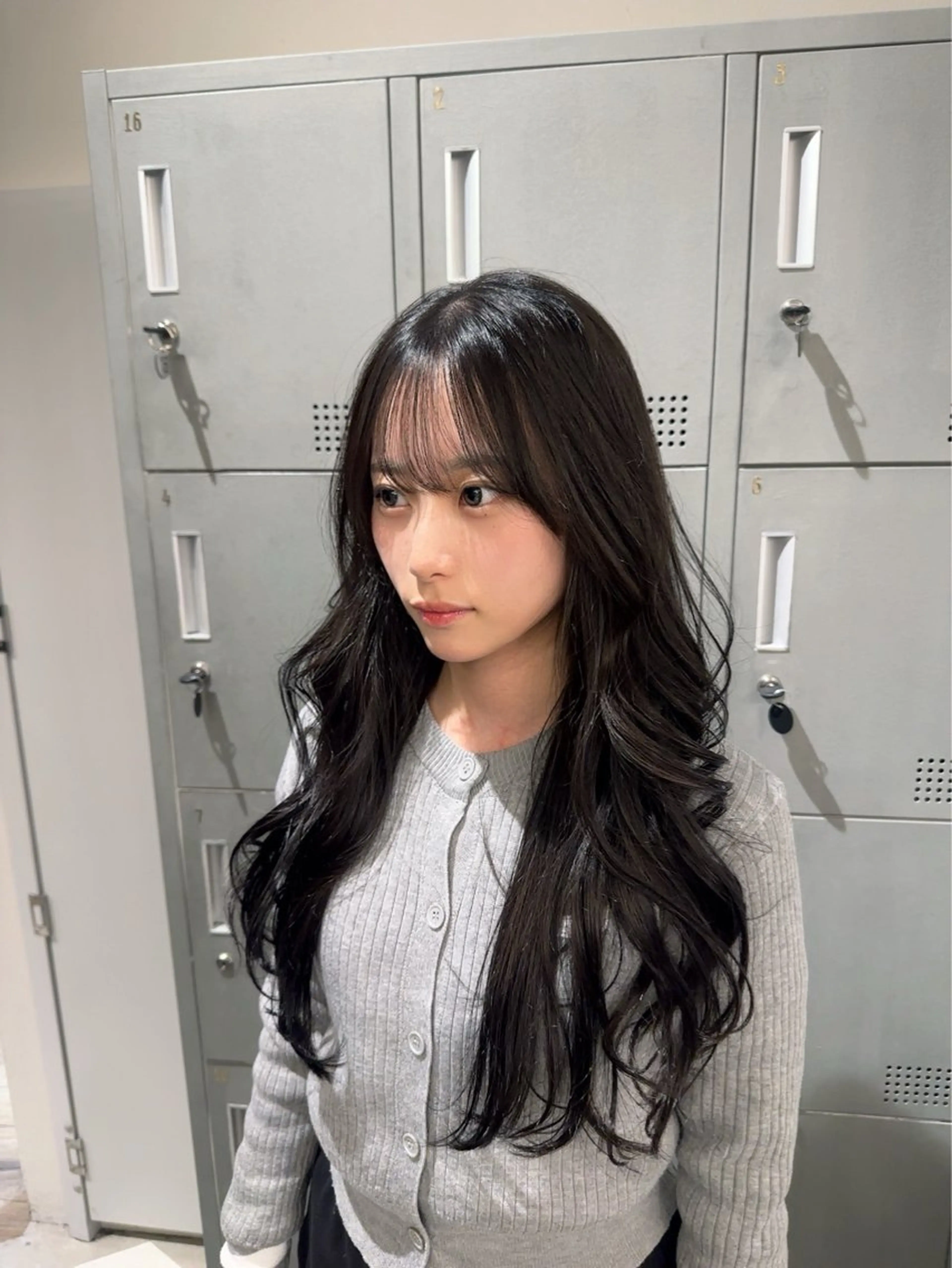 ロング 透明感カラー/レイ ヤーカット/KaHoのヘアスタイル