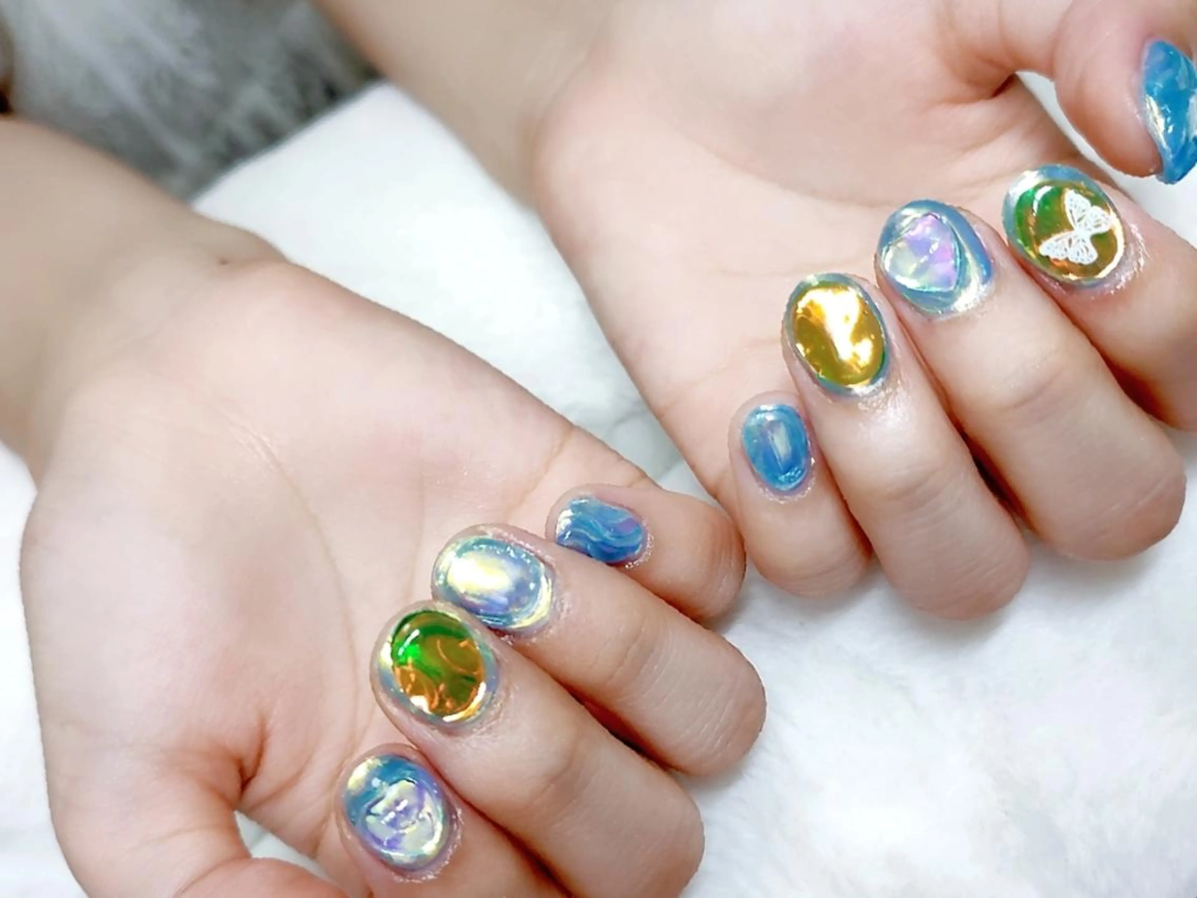 ネイル ハンドネイル RUNWAY 　　の眉毛・アイブロウイメージ