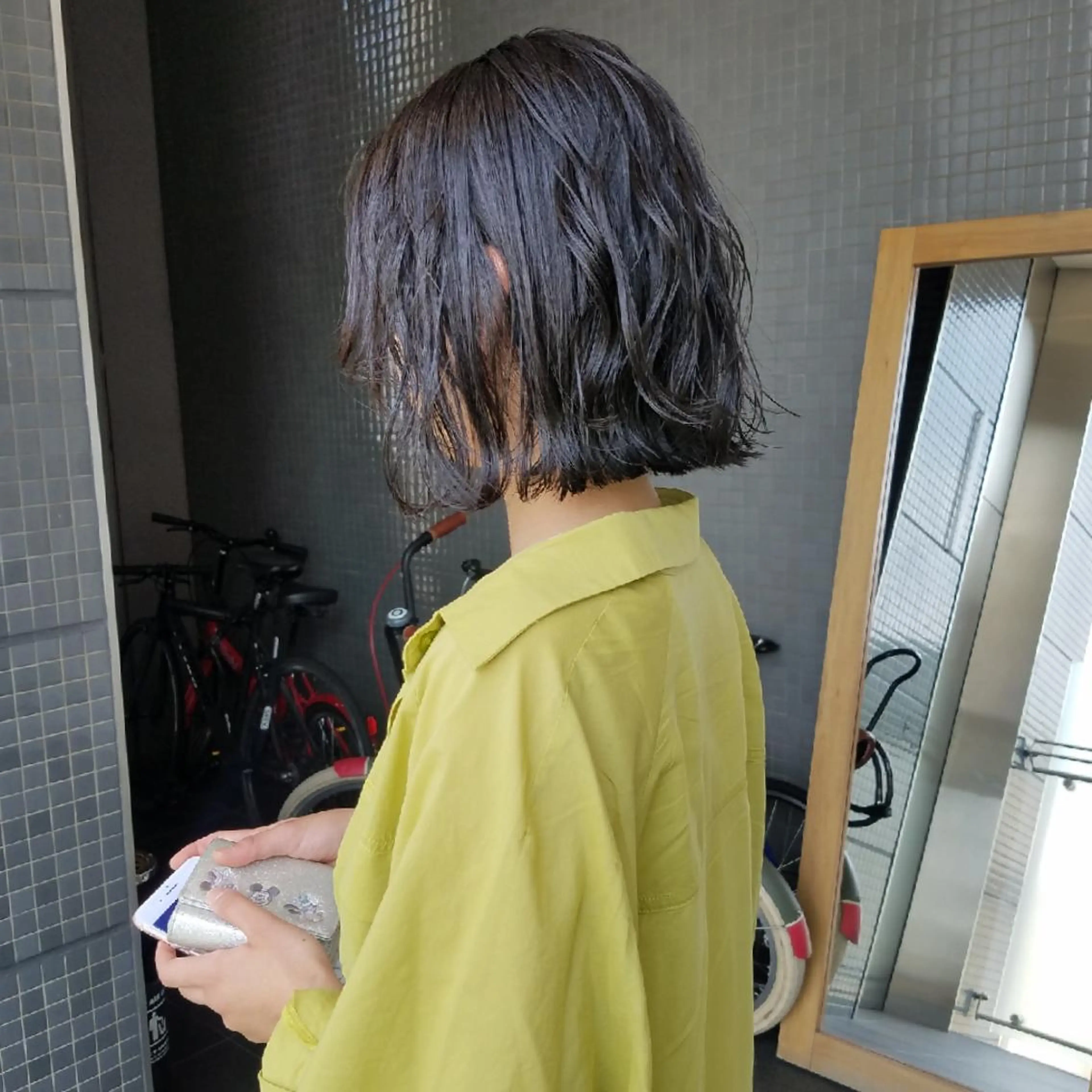 ミディアム カラー ボブ iplus まつげ、眉毛、耳つぼのマツエク・マツパデザイン