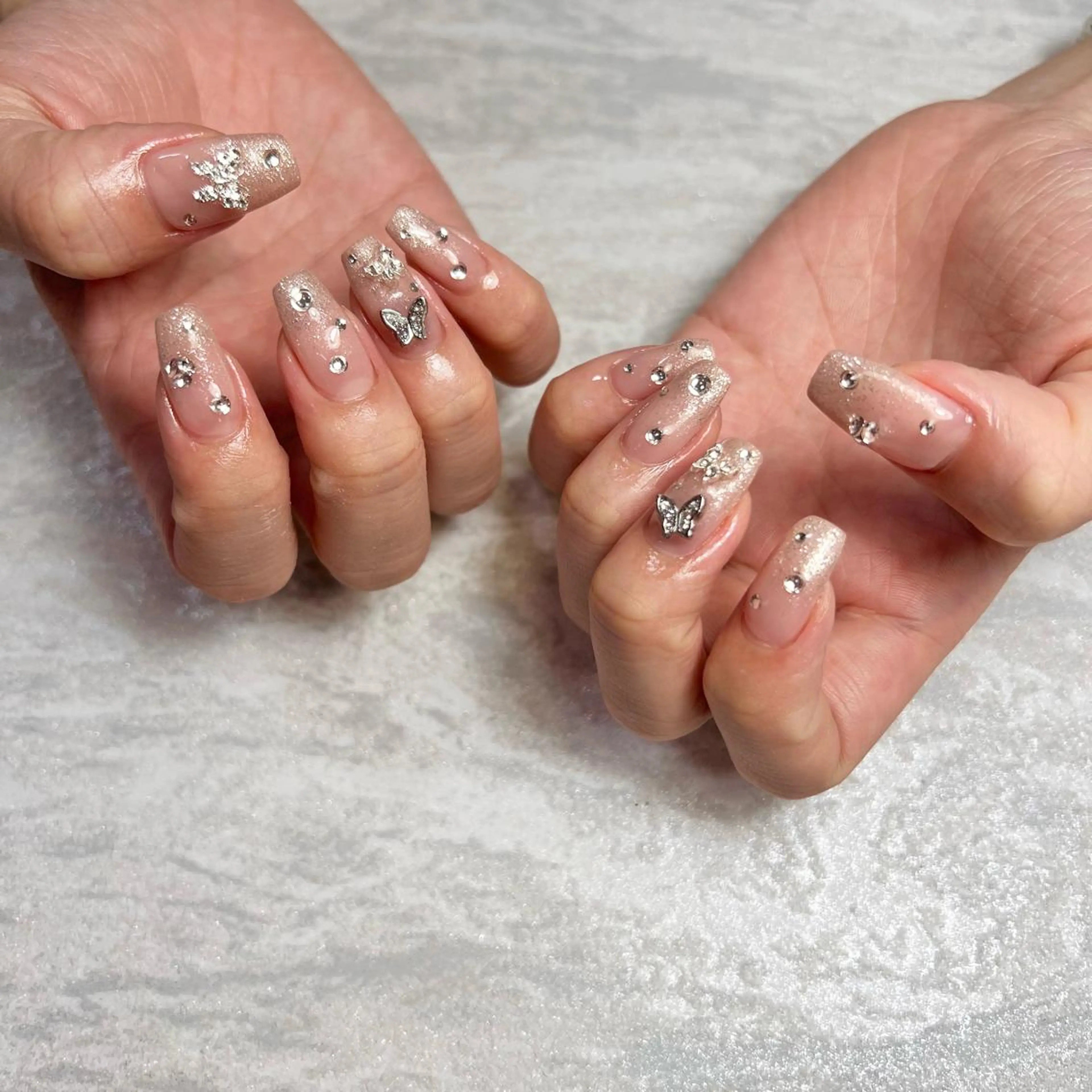 ネイル NAIL303所属・NAIL303 🛼 SHIORIのネイルデザイン