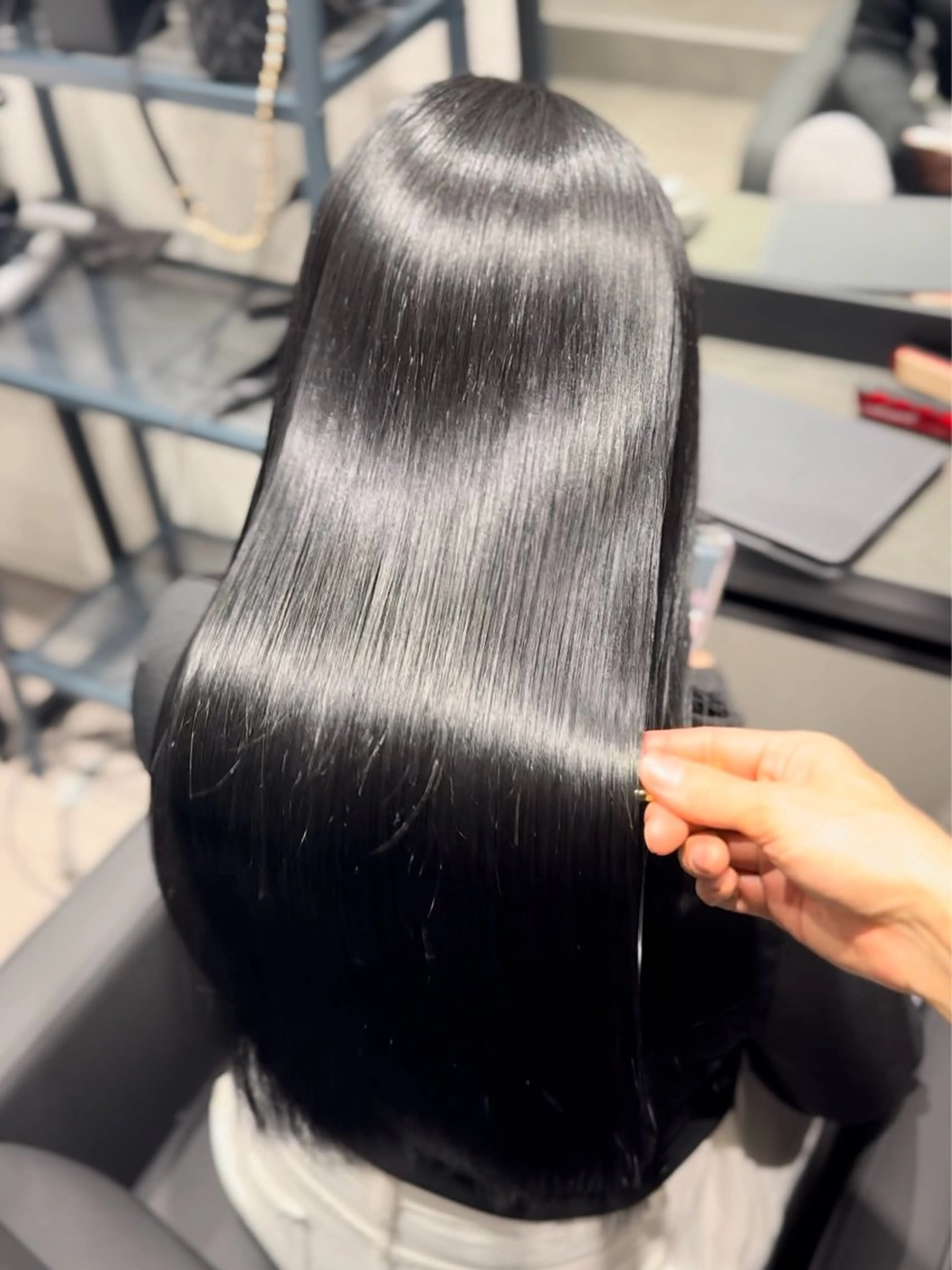 ショート カラー パーマ ヘアアレンジ 縮毛矯正 Vel 新宿店所属・美髪矯正/髪質改善 カラー✨️Velのヘアスタイル