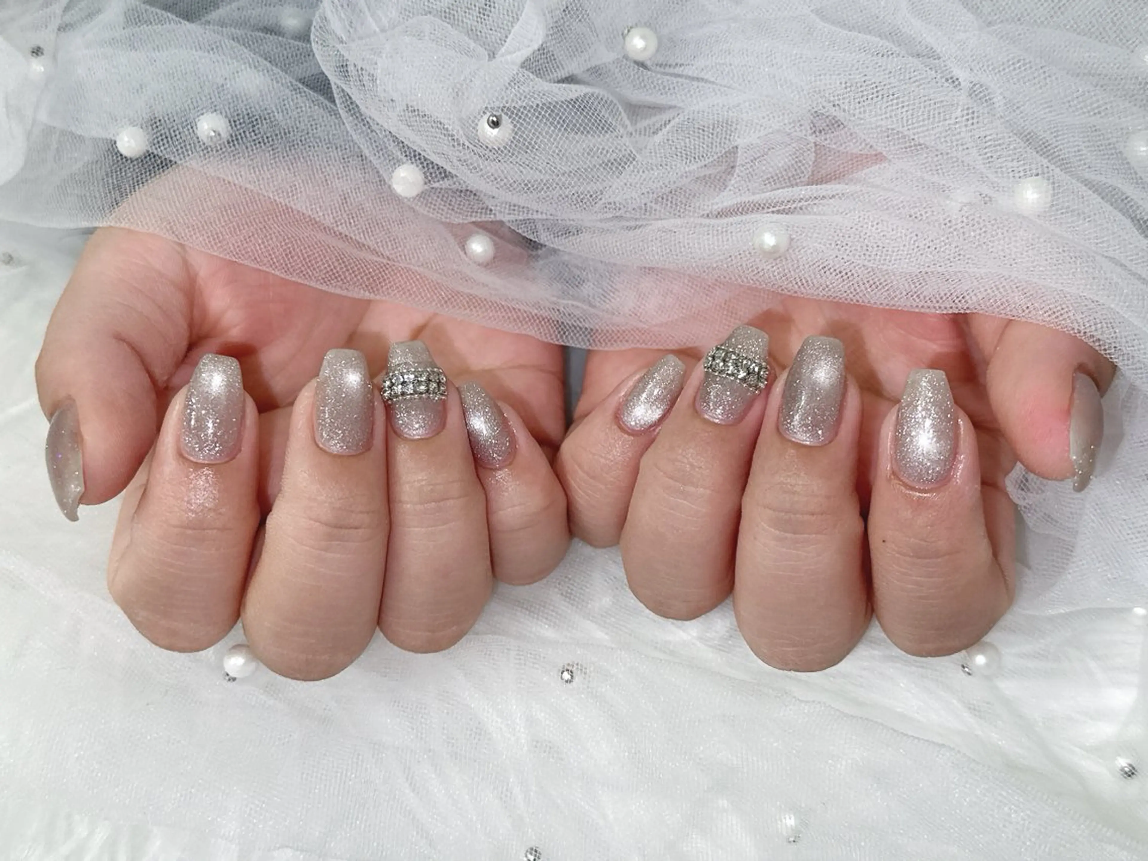 ネイル マグネットネイル ストーンネイル ハンドネイル 【Eclat ｴｸﾗ】nail＆beauty所属・Eclat〔ｴｸﾗ〕 MOEKA𝜗𝜚*のネイルデザイン