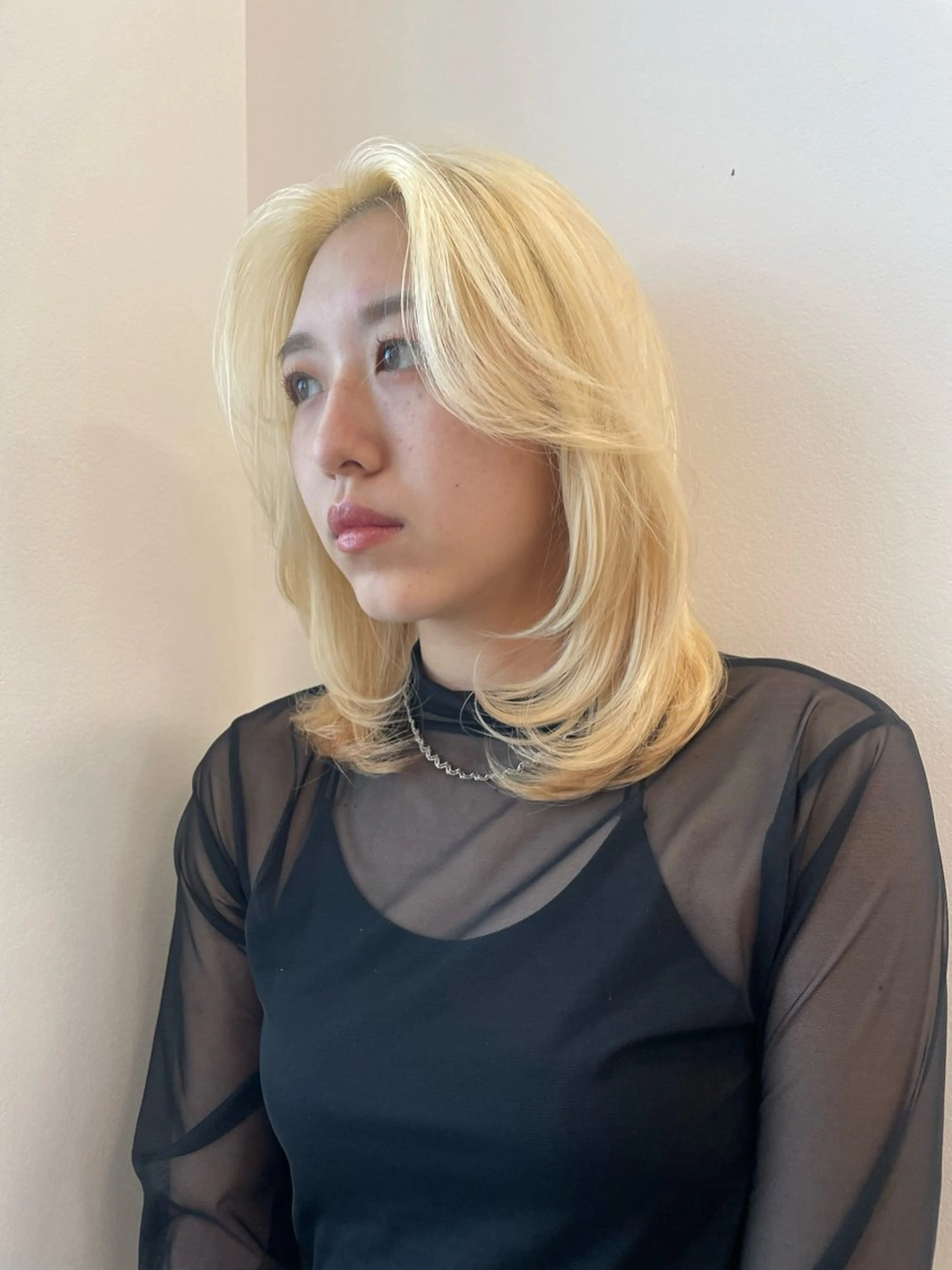 セミロング カラー 抜きっぱなしブロンド ブロンド ヘアカラー 大人韓国ヘア 渋谷/Satsukiのヘアスタイル