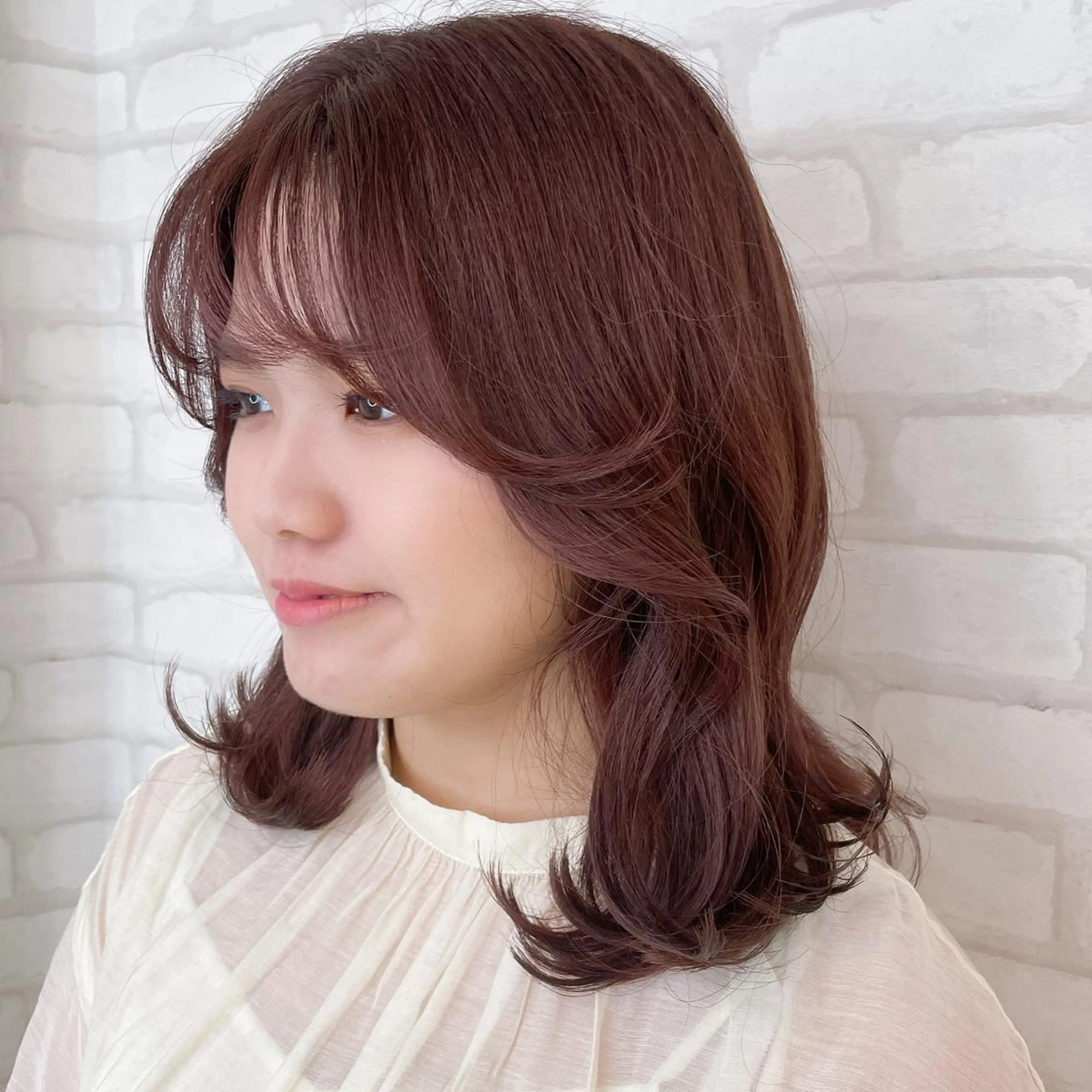 ミディアム カラー abilita AZUSAのヘアスタイル