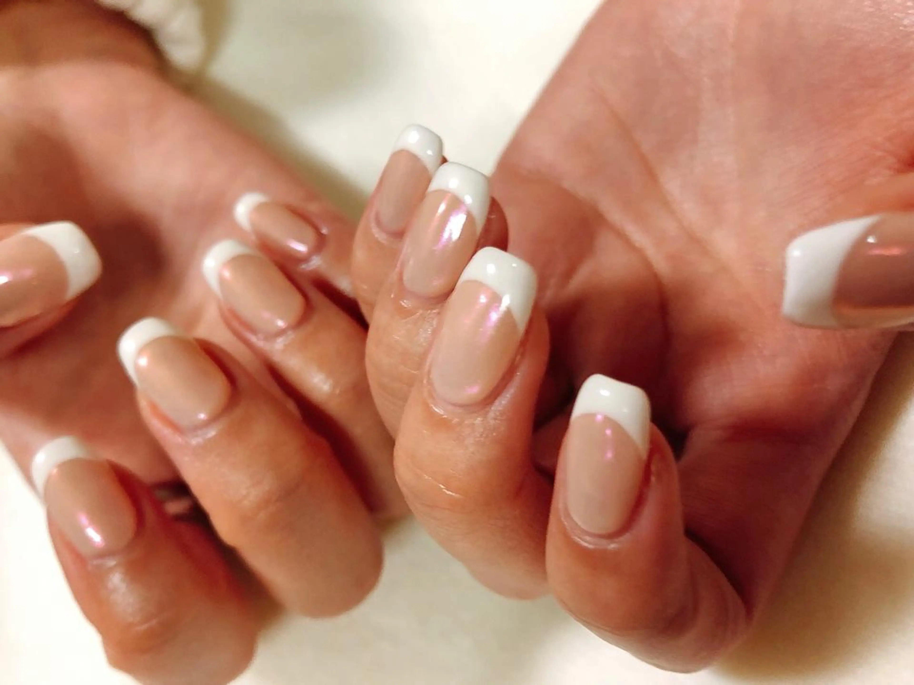 うる艶ワンカラー×フレンチネイル🍑オフありの写真
