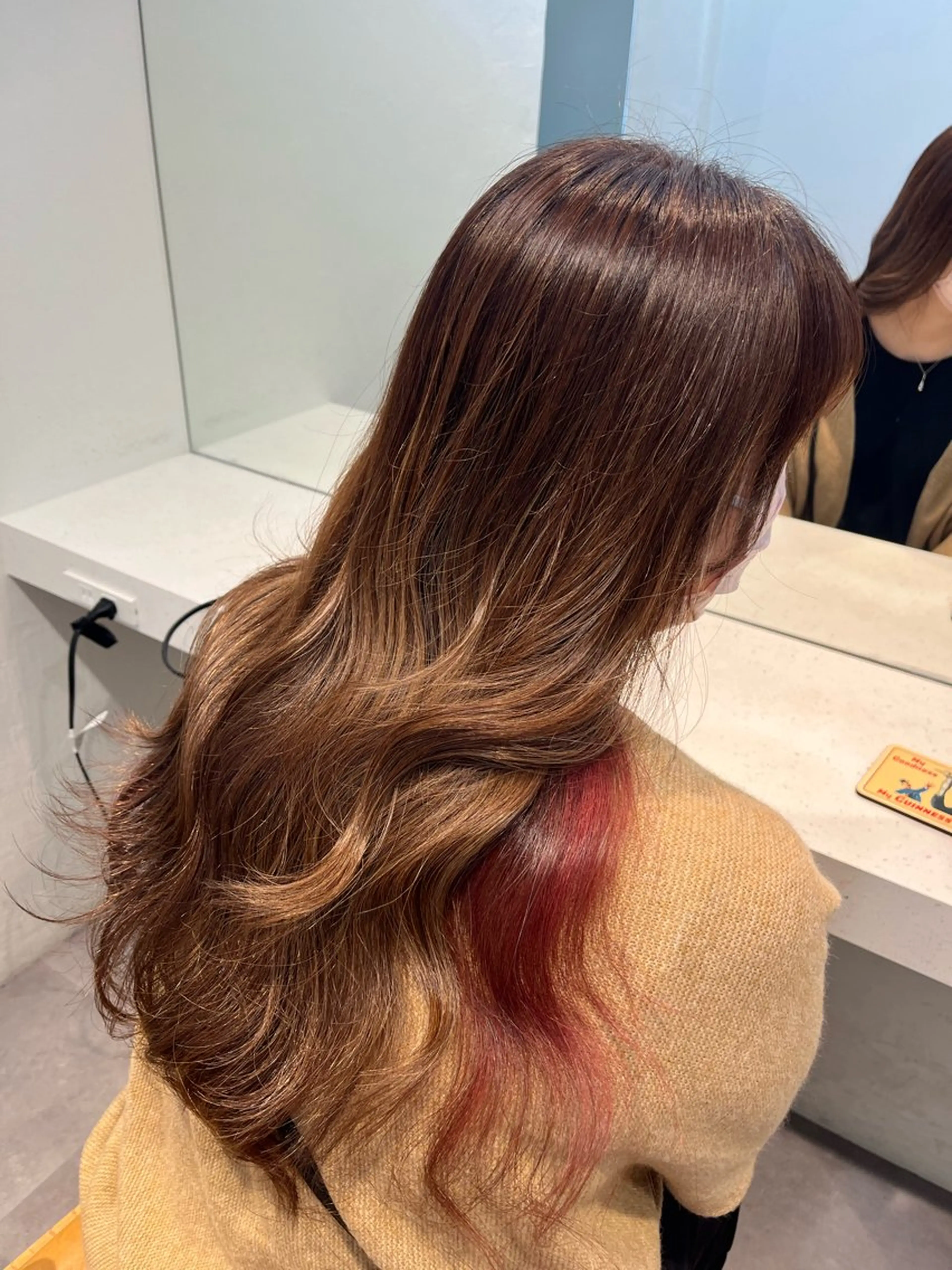 ロング カラー イヤリングカラー ayaka♡ 柔らかカラーのヘアスタイル