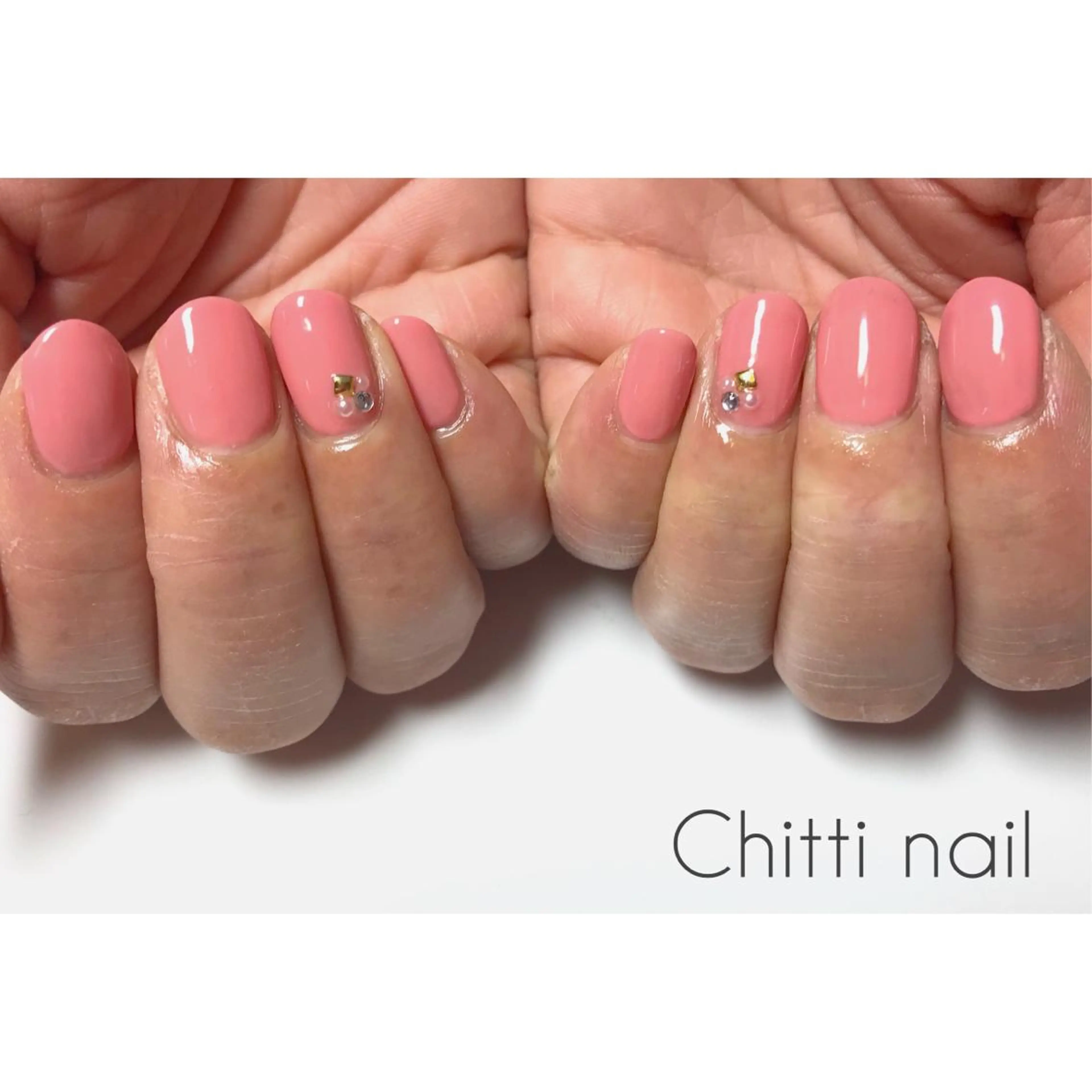 ネイル ワンカラーネイル ピンク シンプルネイル Chitti yuuriのネイルデザイン