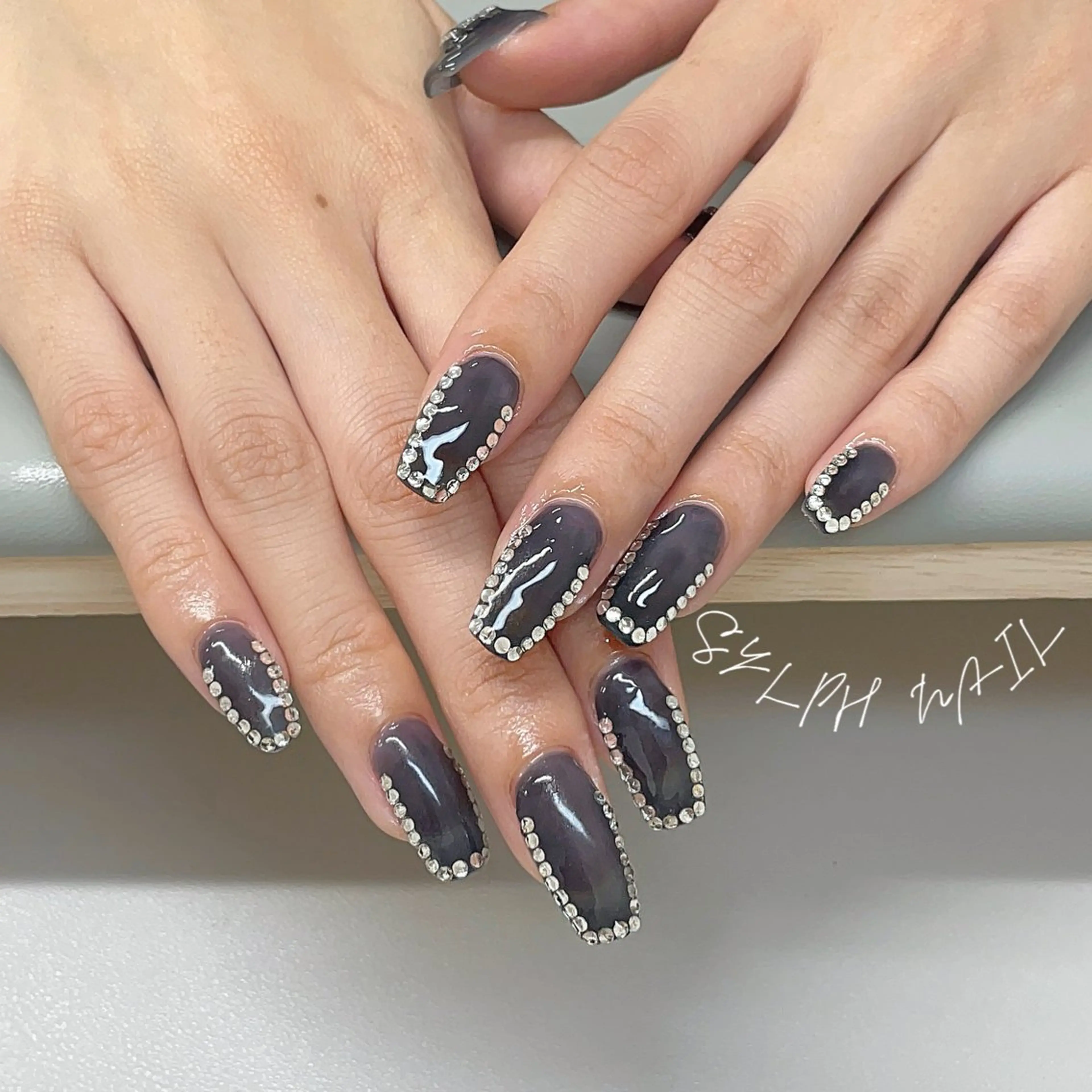 ネイル ハンドネイル Trend Nail シルフのネイルデザイン