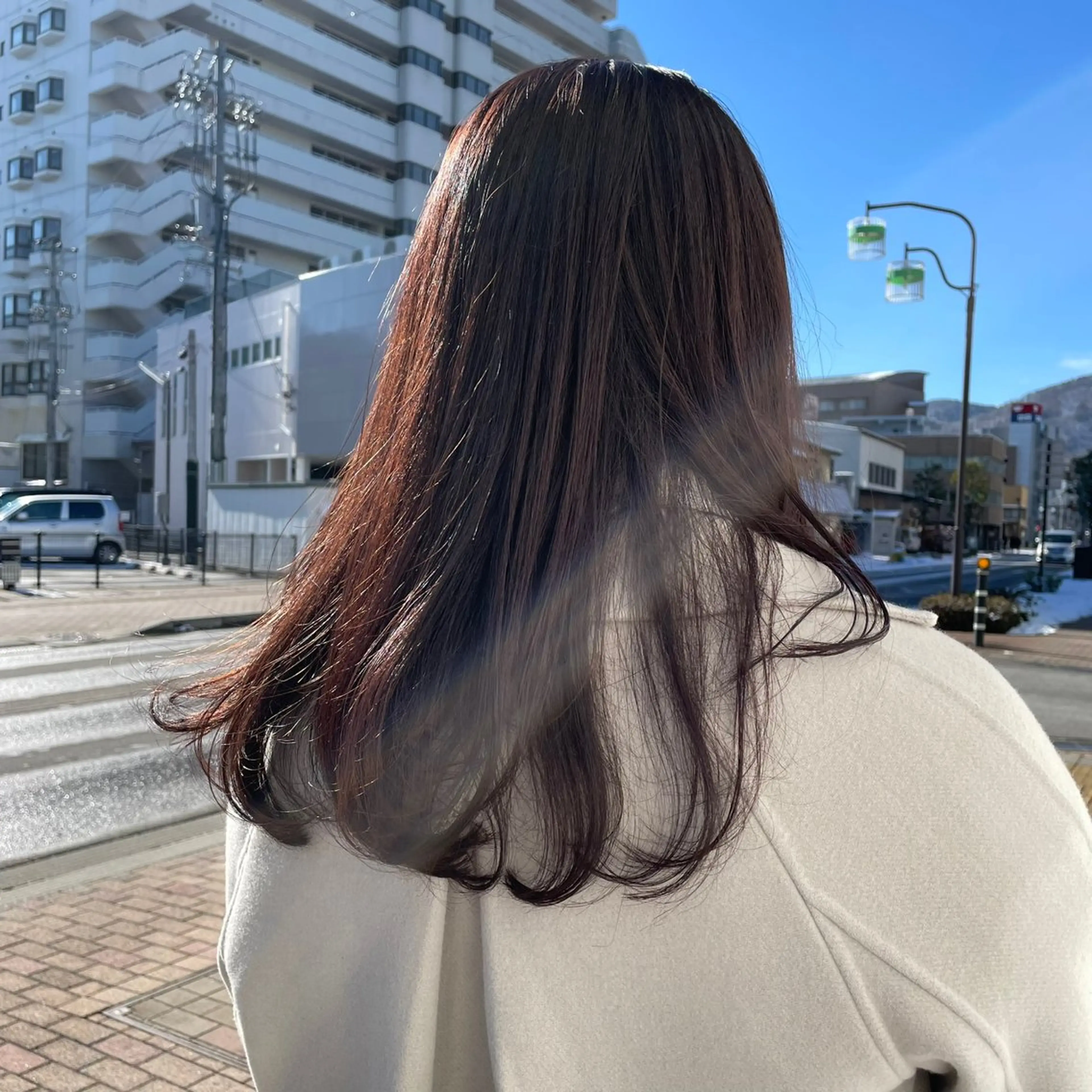ロング カラー 黒岩 梨沙のヘアスタイル