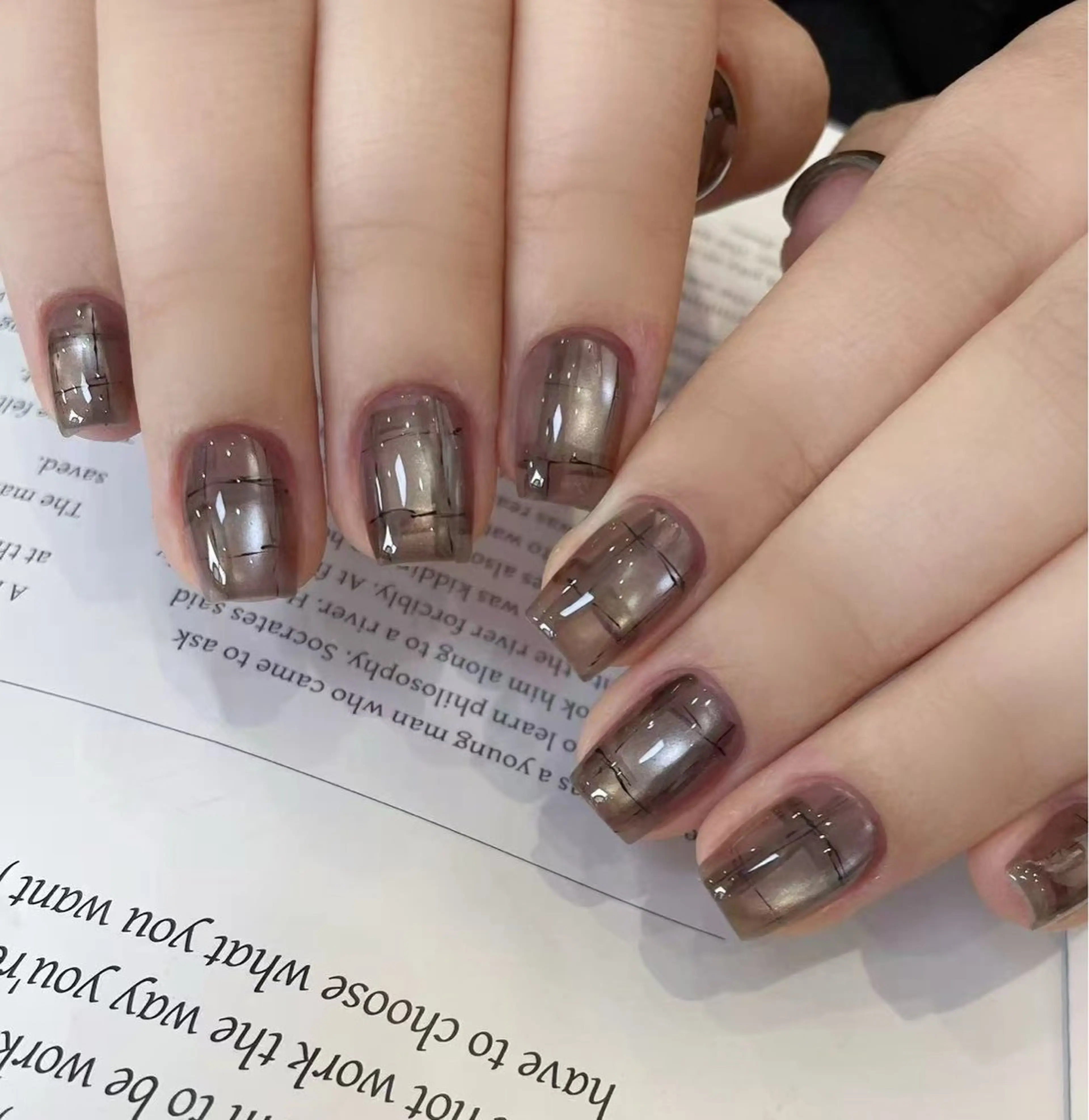 ネイル オーロラネイル フラワーネイル フットネイル フレンチネイル ジェルネイル ハンドネイル BabyYouMi nailのネイルデザイン