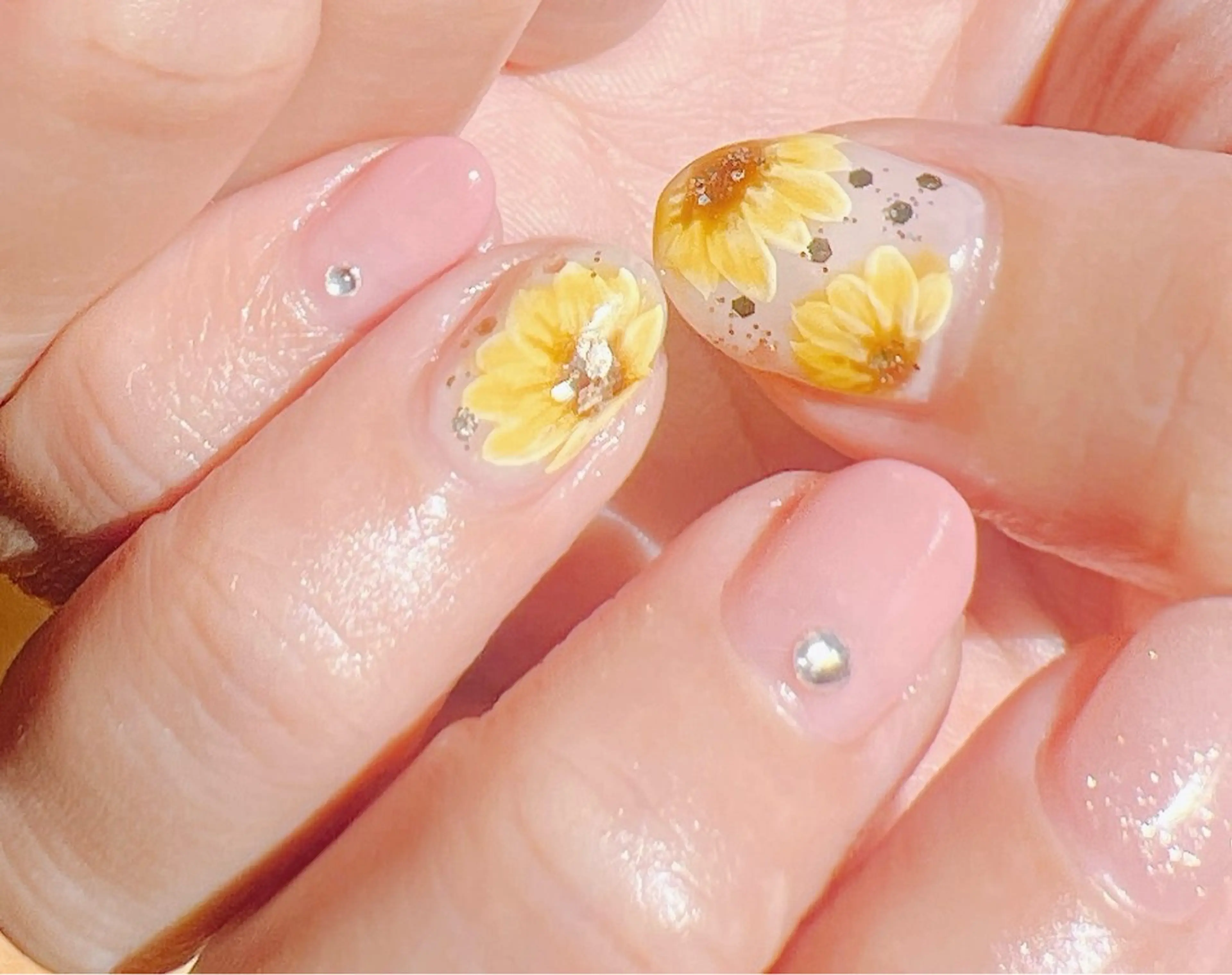 ネイル Emi lyのネイルデザイン