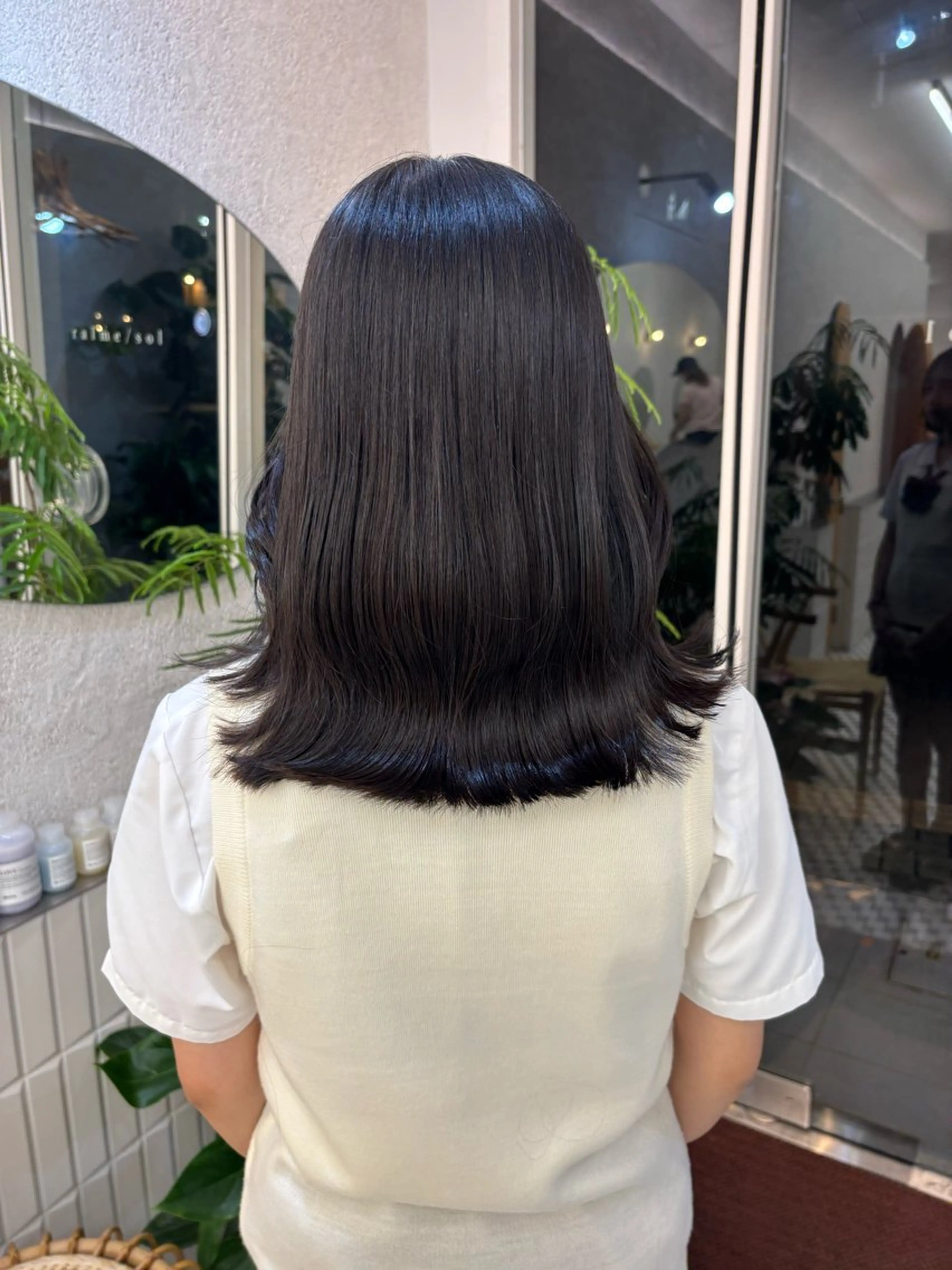 ミディアム リン🔔ボブ cut ベージュカラー🤎のヘアスタイル