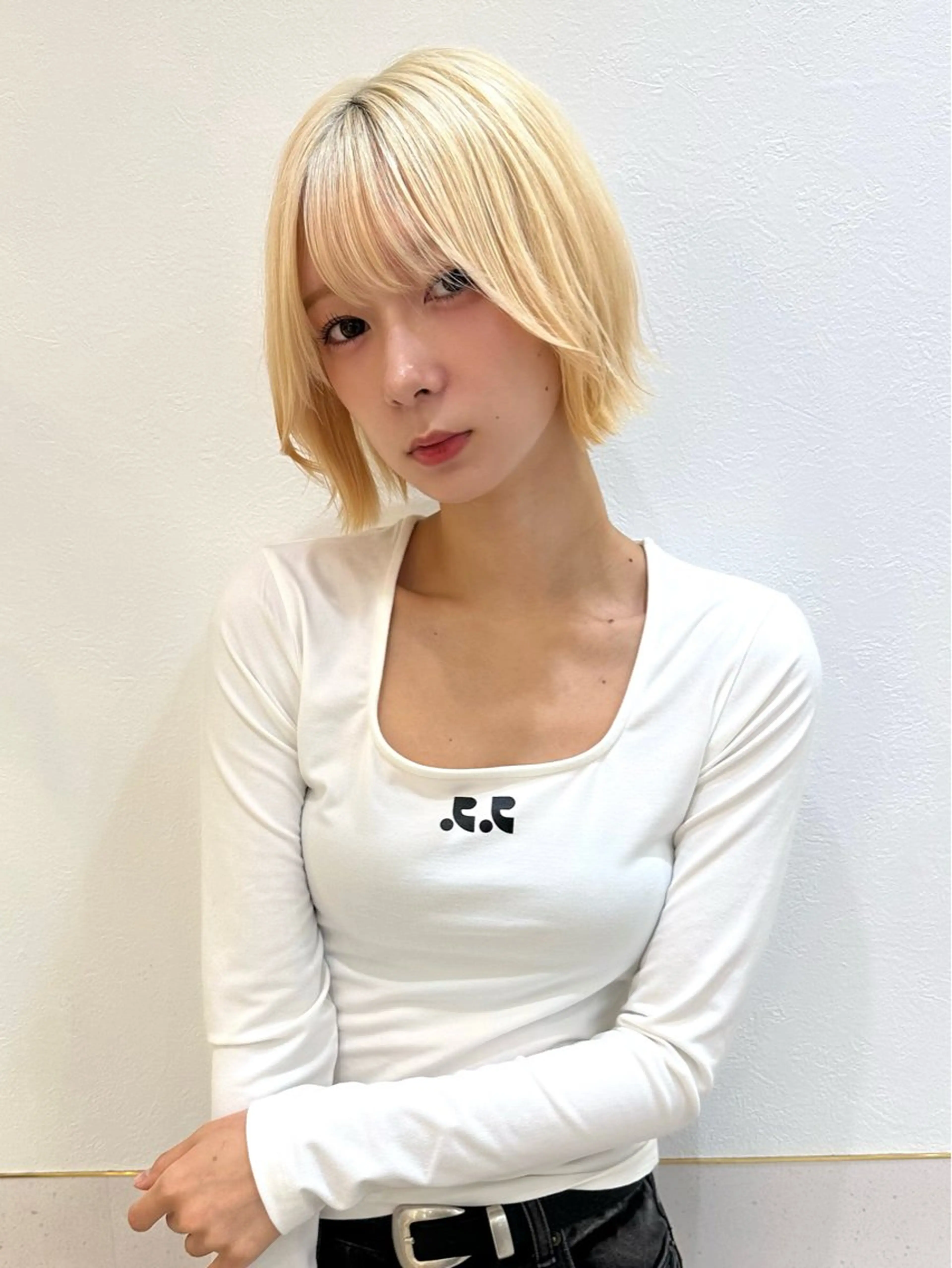 ミディアム カラー ショートボブ ミディアムパーマ バレイヤージュ ベージュカラー ブリーチ カット ヘアカラー トリートメント 新宿/髪質改善/ボブ 韓国レイヤー大重聖斗のヘアスタイル