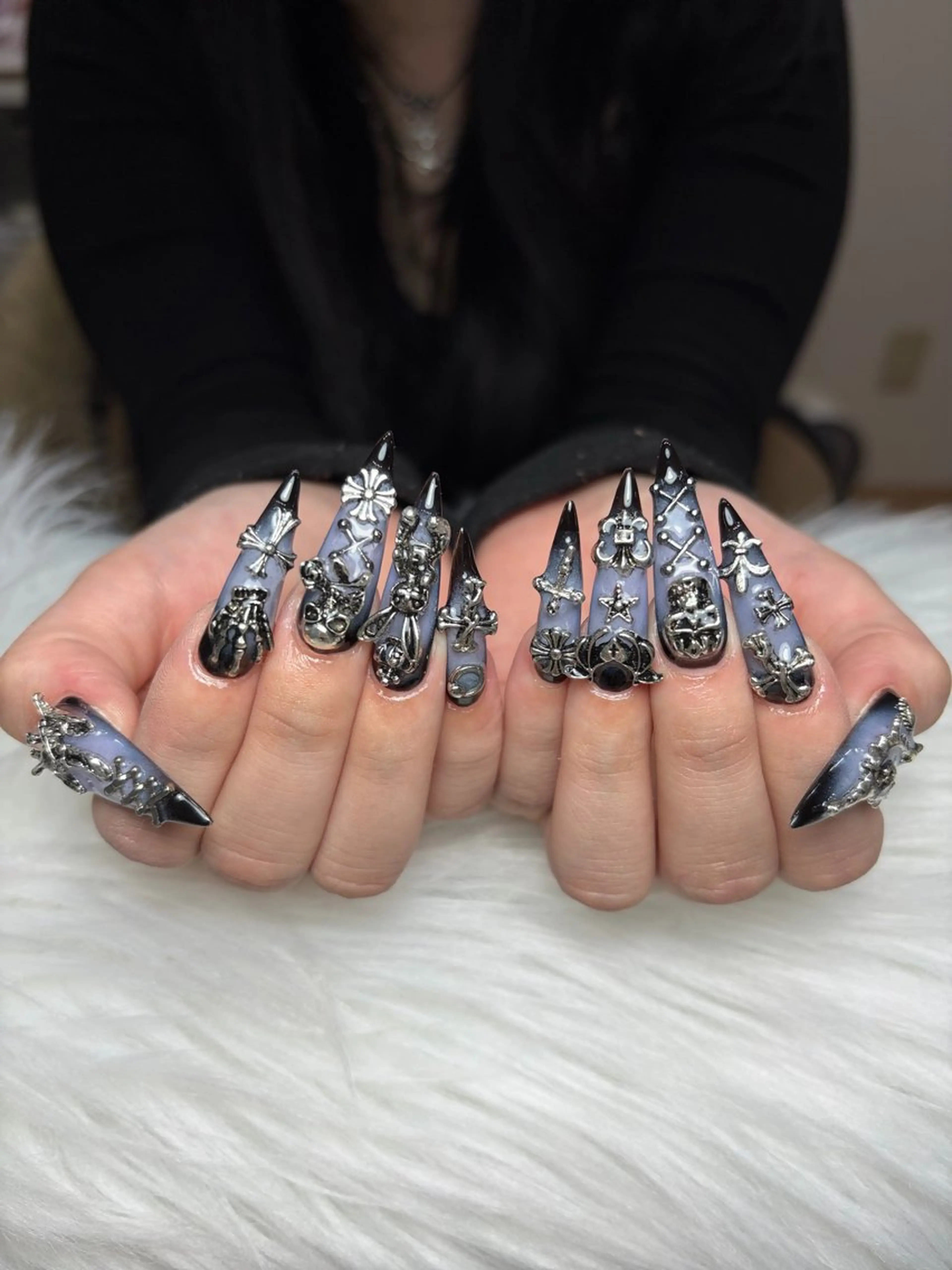 ネイル アートネイル 長さ出し ジェルネイル マグネットネイル ニュアンスネイル ハンドネイル Cloudy Chan Nailのネイルデザイン