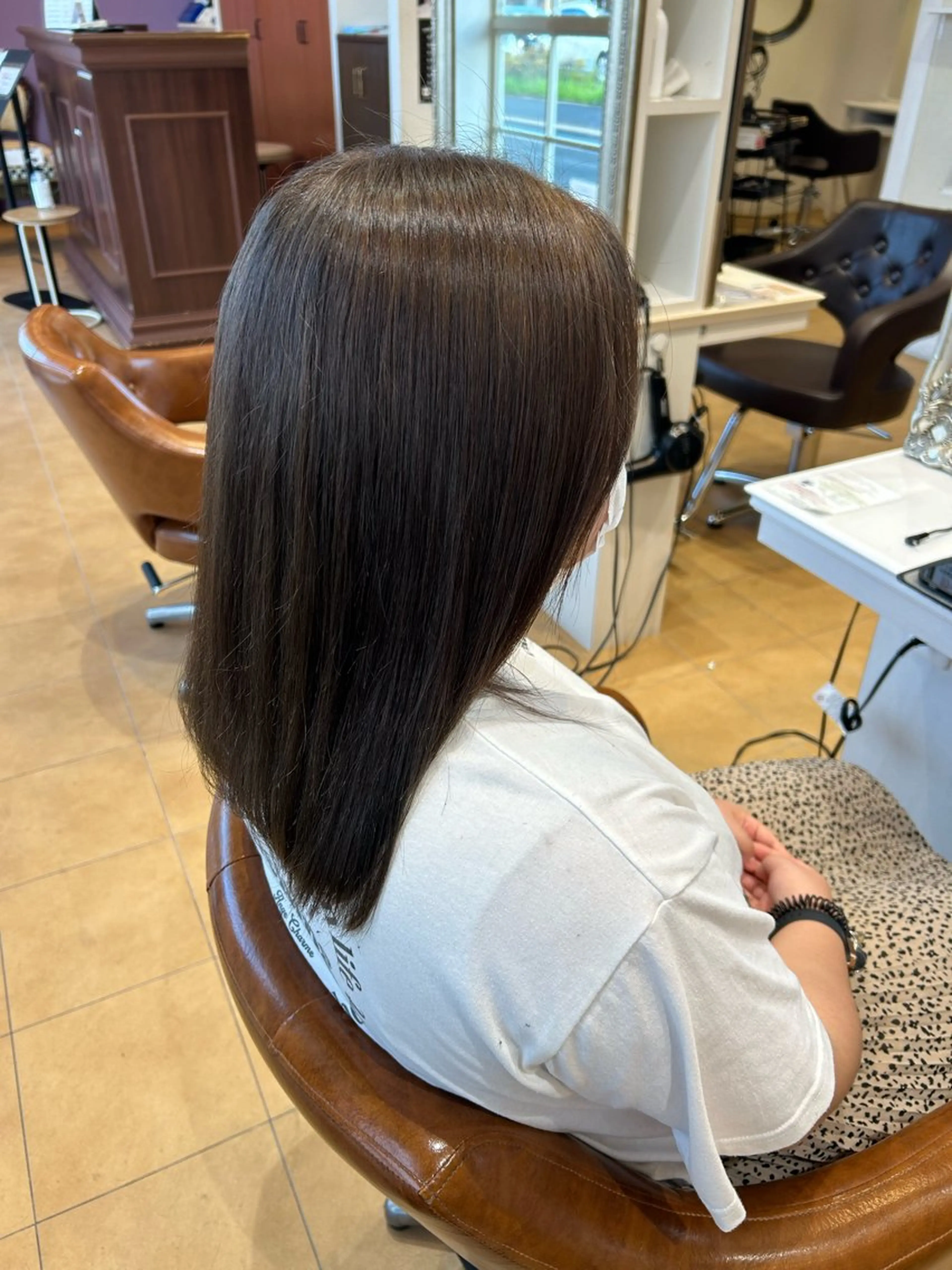 カラー ヘアカラー 今中 紗英のヘアスタイル