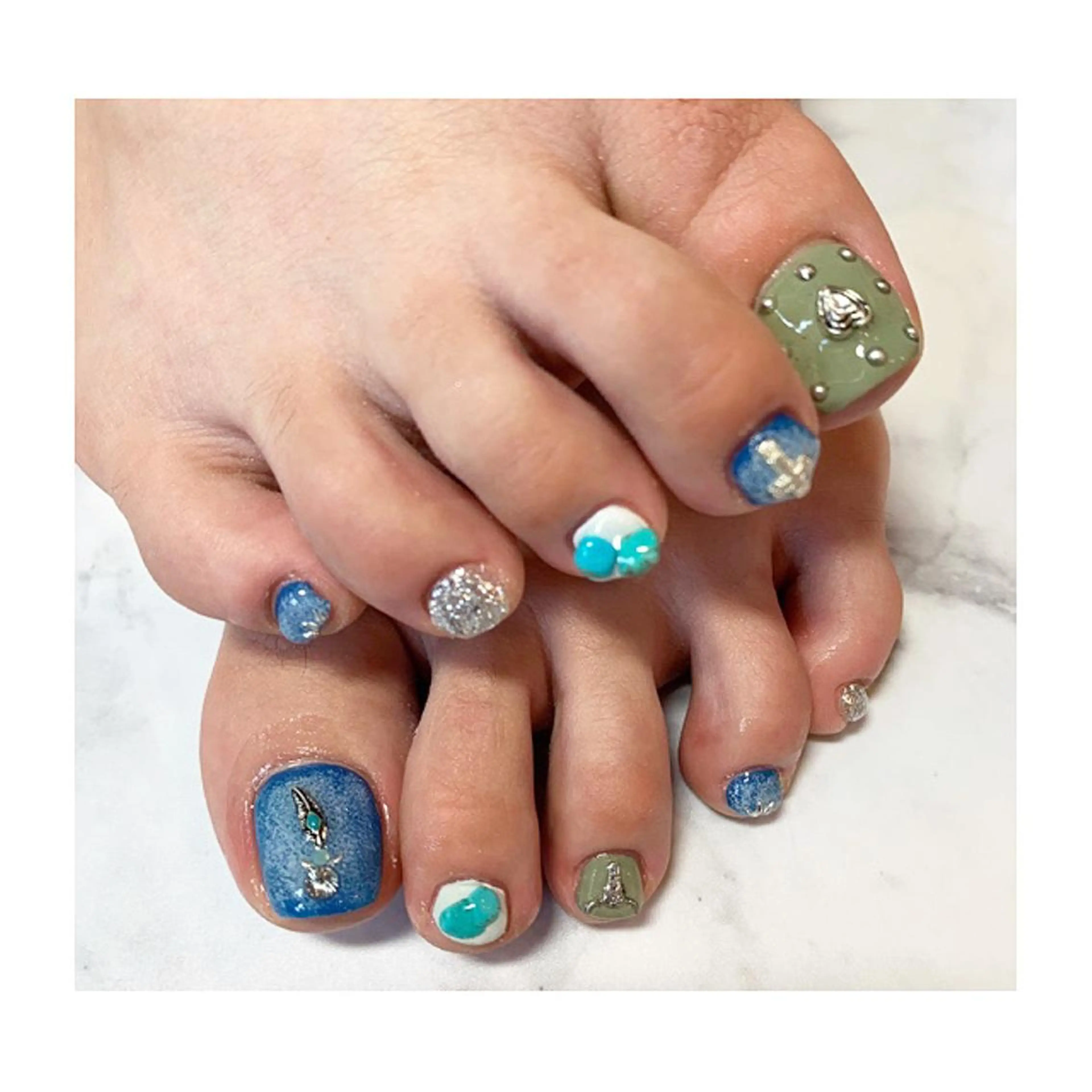 ネイル 駒月 明日香のネイルデザイン