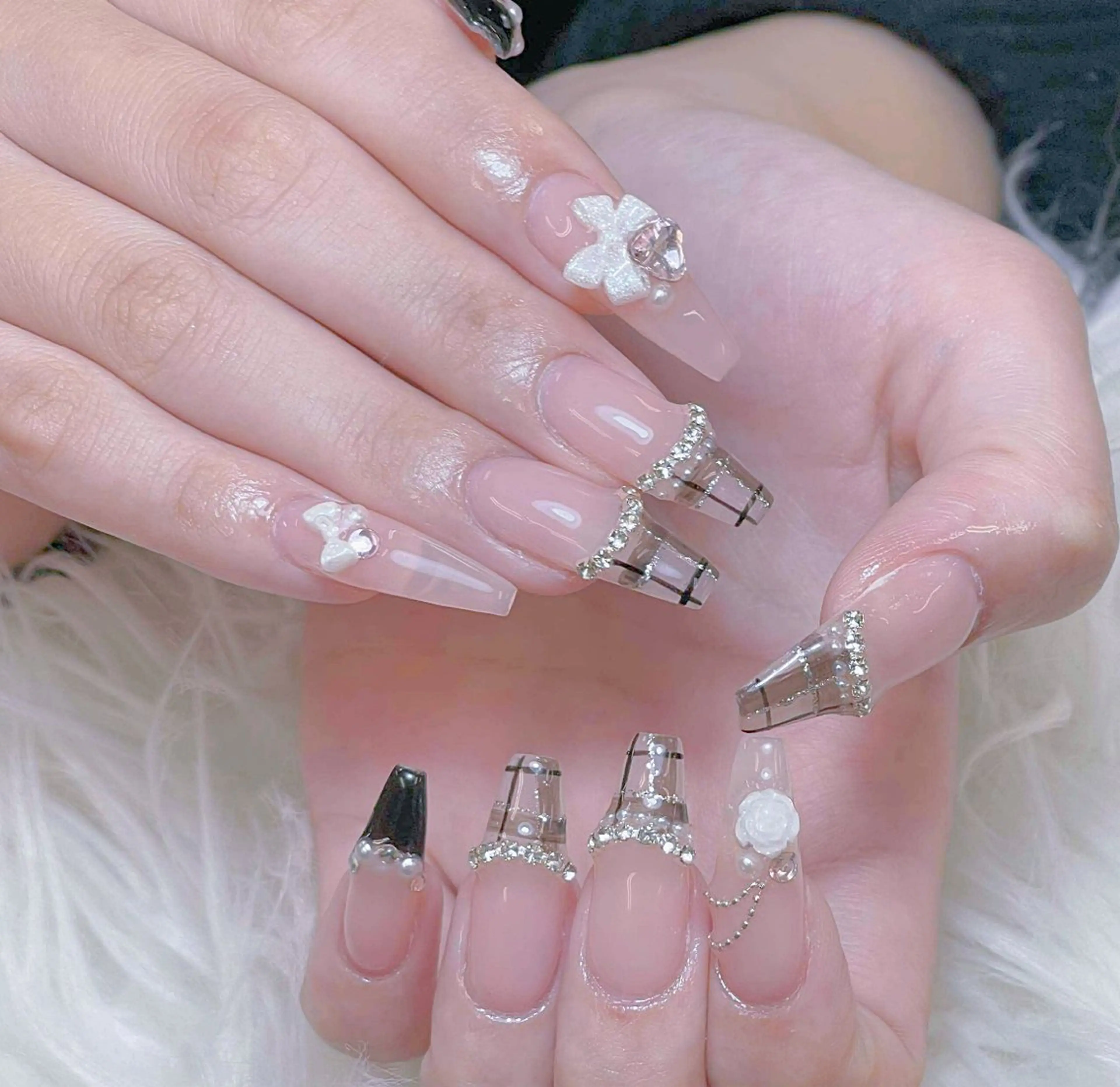 ネイル ハンドネイル IRO所属・ヒナ ヒナのネイルデザイン