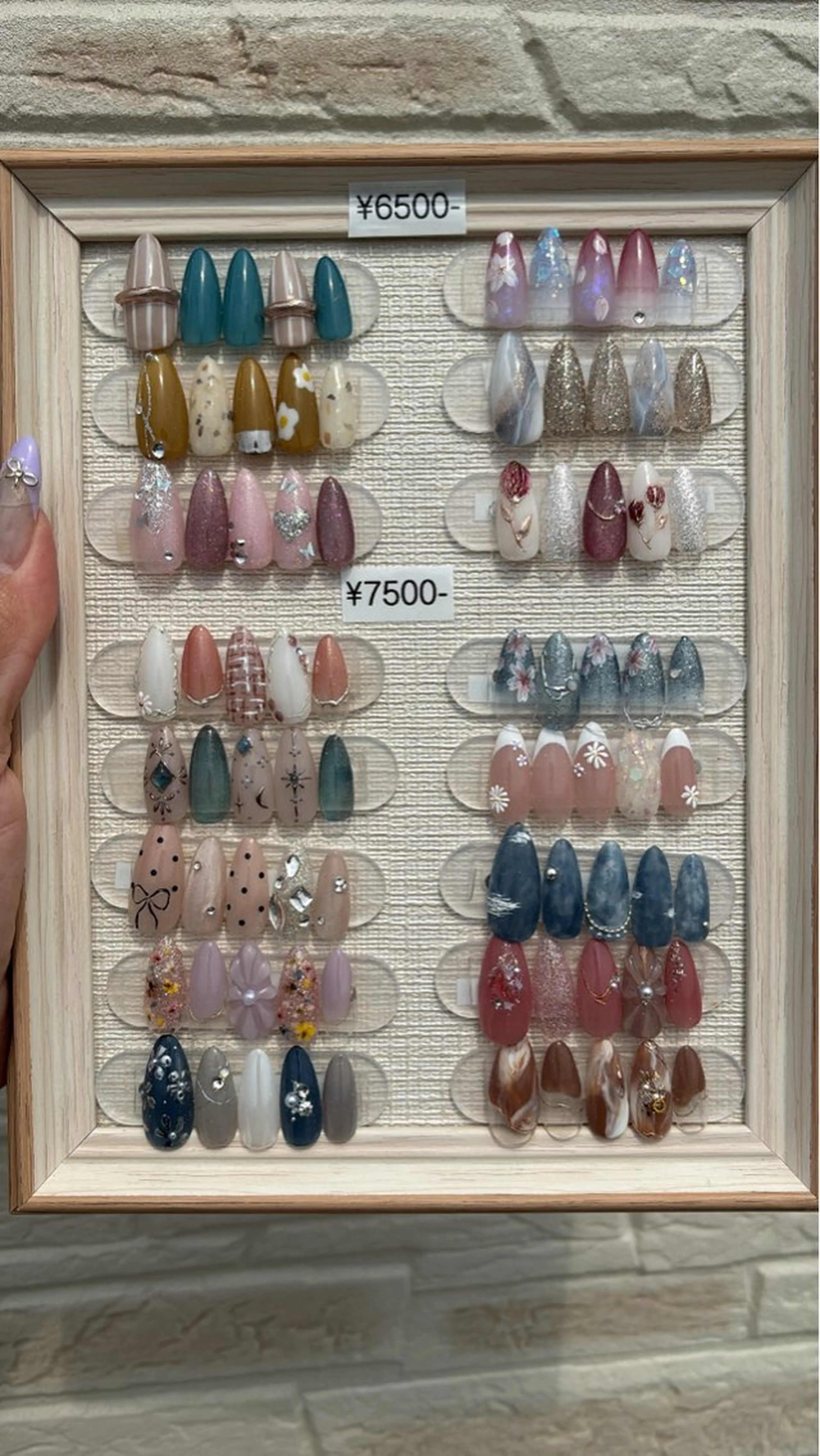 ネイル Lino𓂃⟡.· Chizuruのネイルデザイン