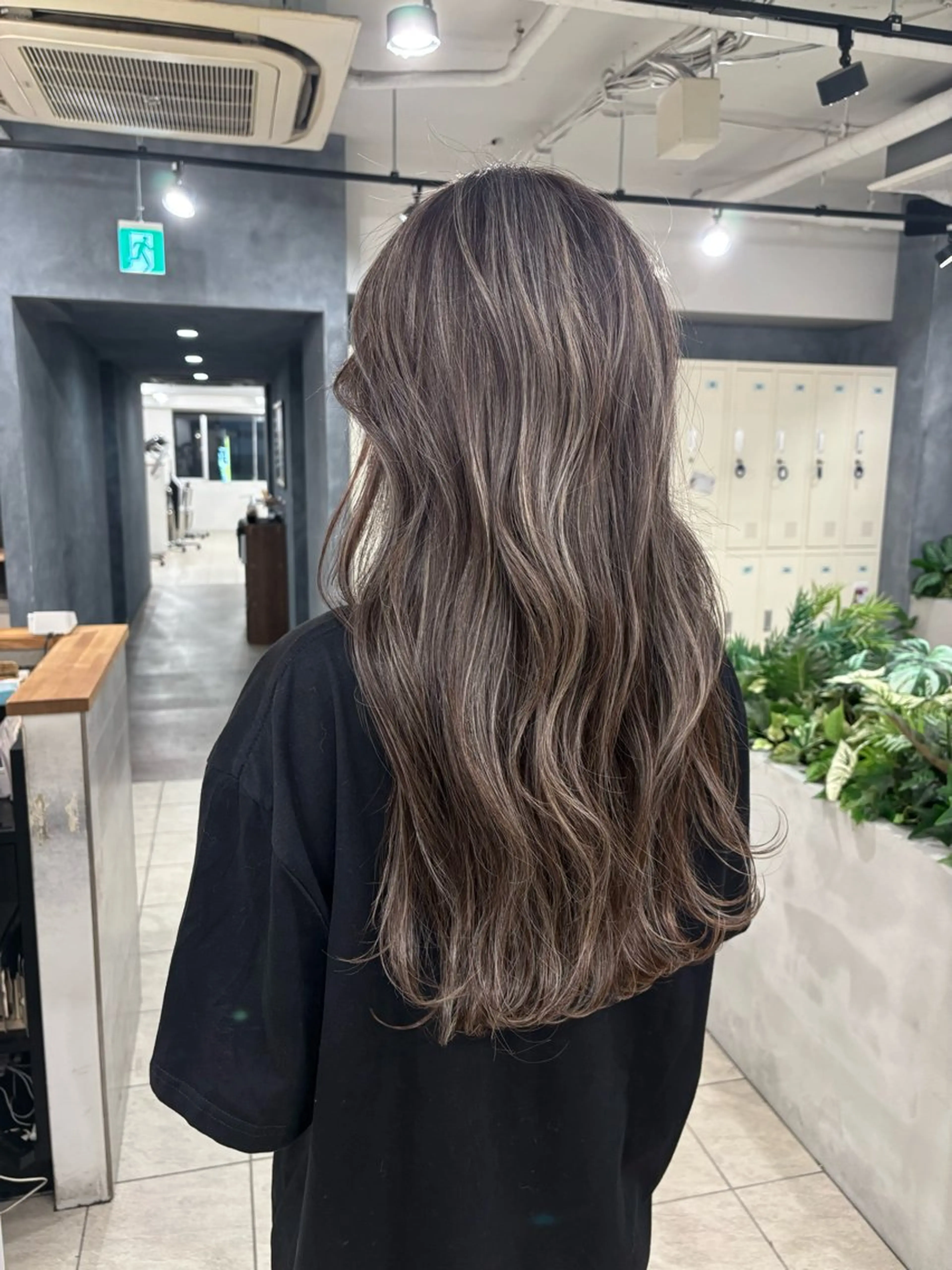 【当日限定‼️】カット➕ハイライト➕全体カラー🌈の写真