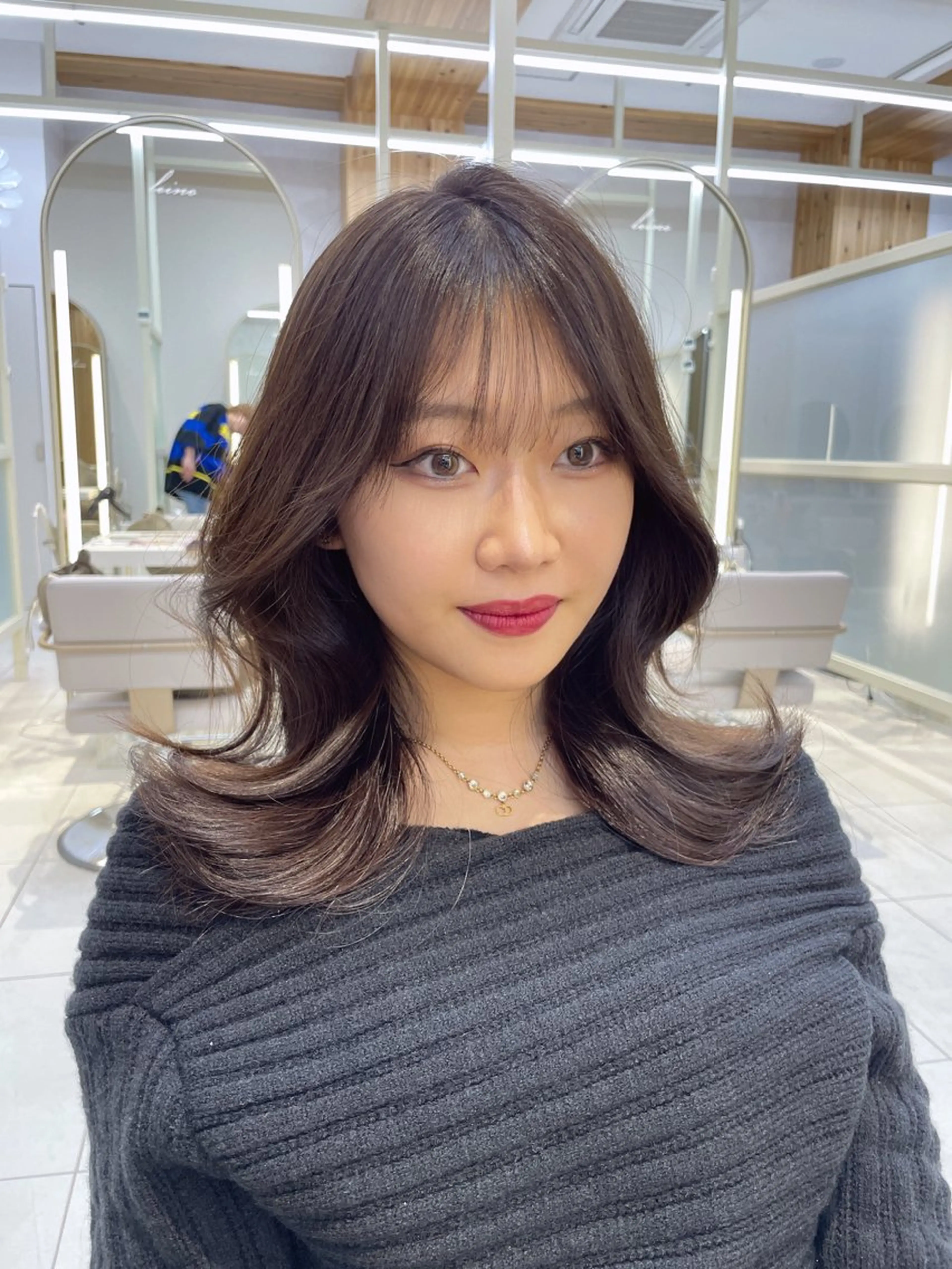 セミロング 顔周り/透明感カラー /韓国ヘア/TAKUのヘアスタイル