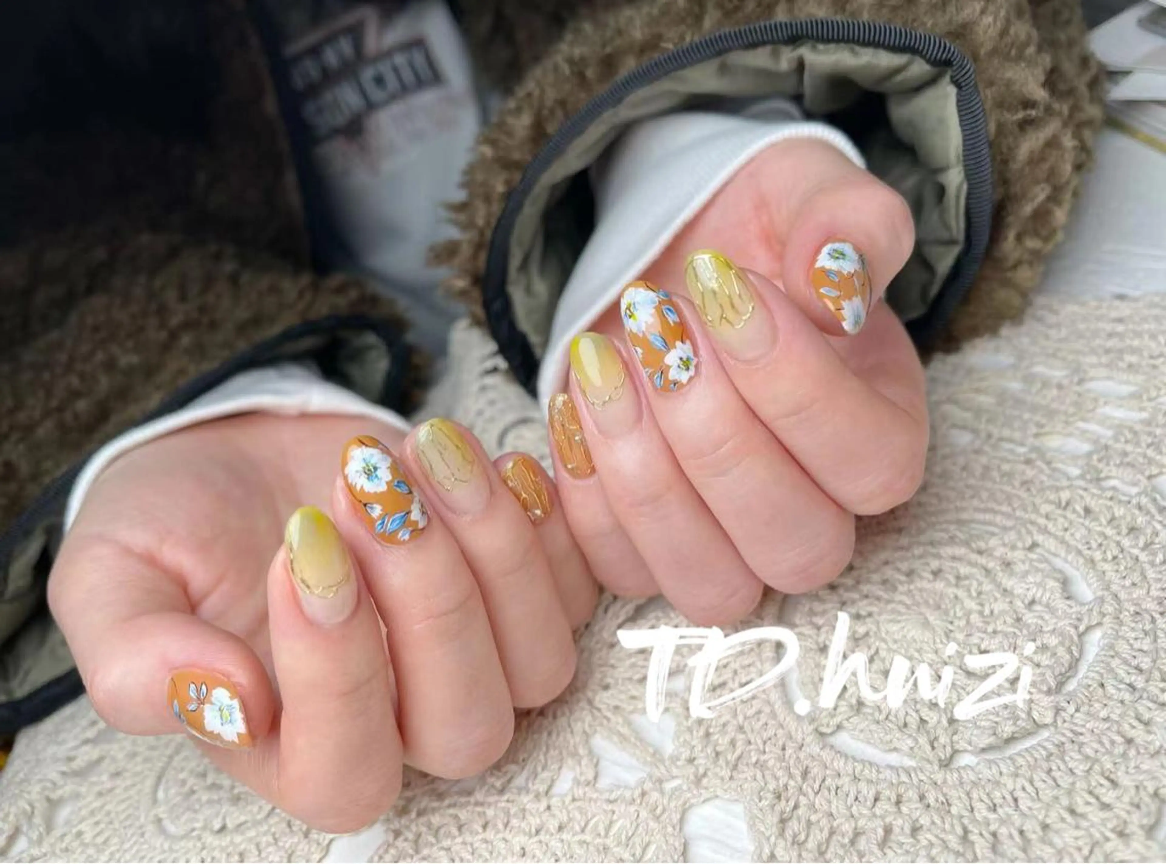 セミロング めぐみのネイルサロン 惠のネイルデザイン