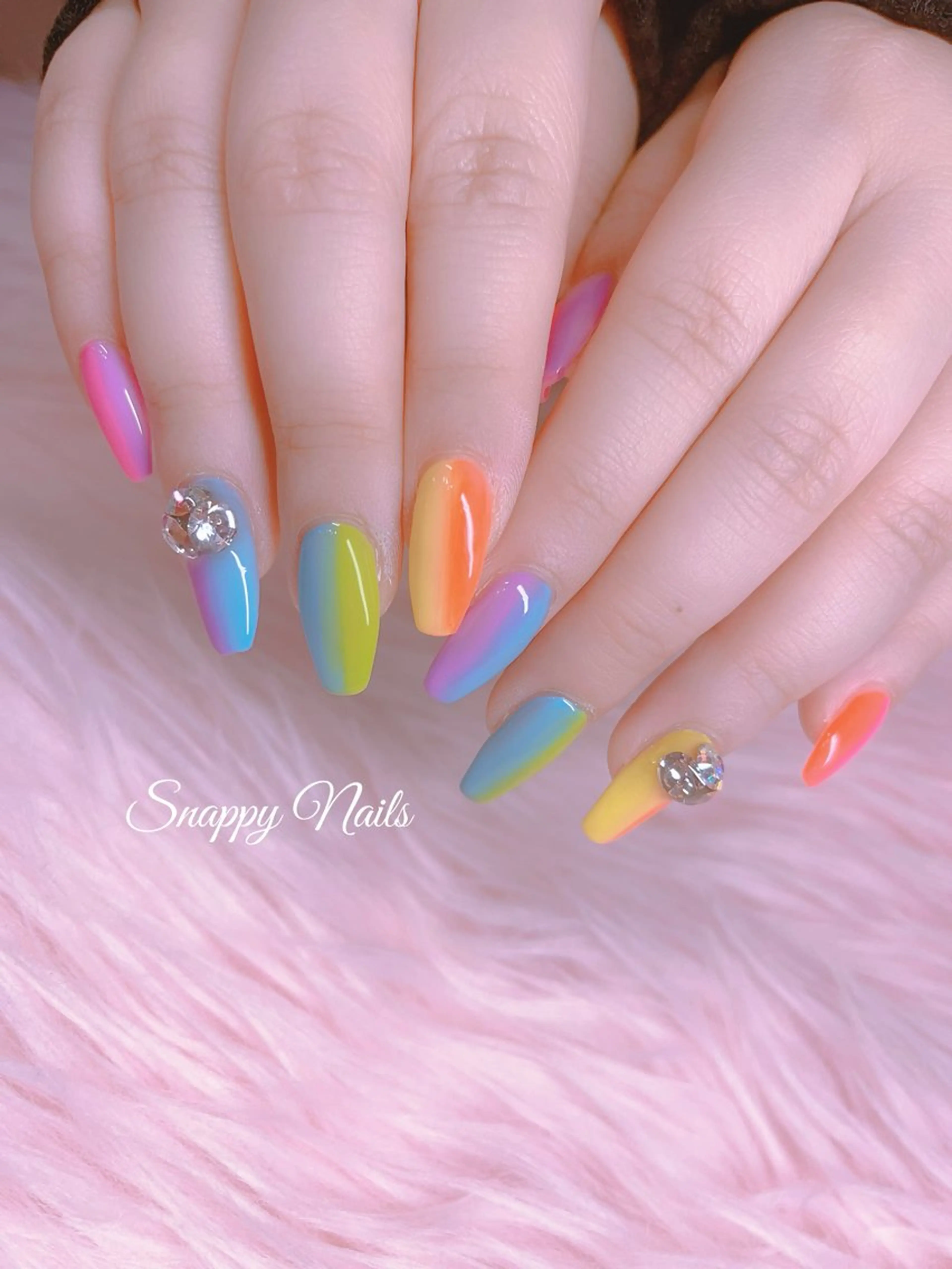 ネイル Snappy Nailsのネイルデザイン