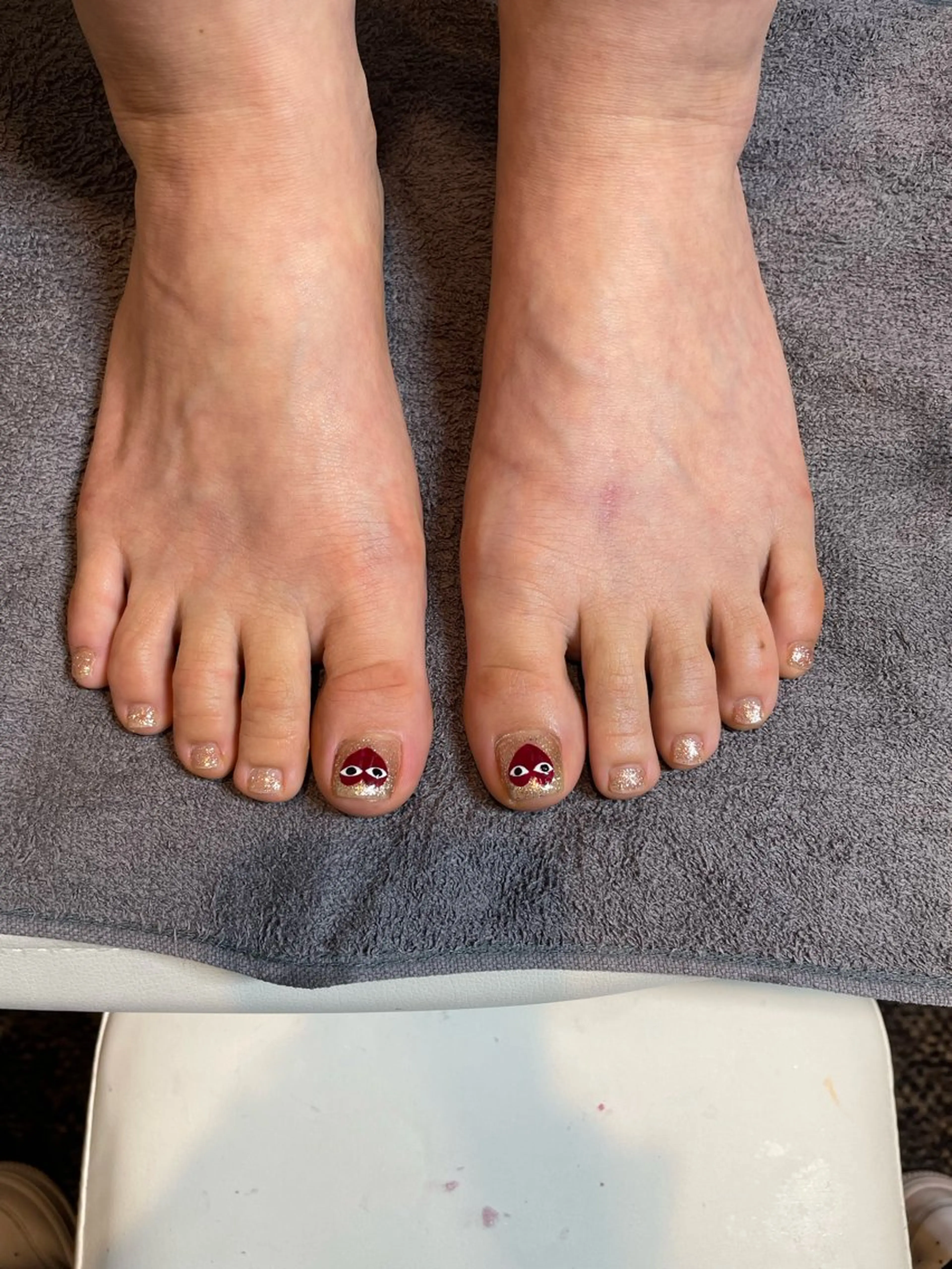 ネイル フットネイル Nobody_ Manamiのネイルデザイン