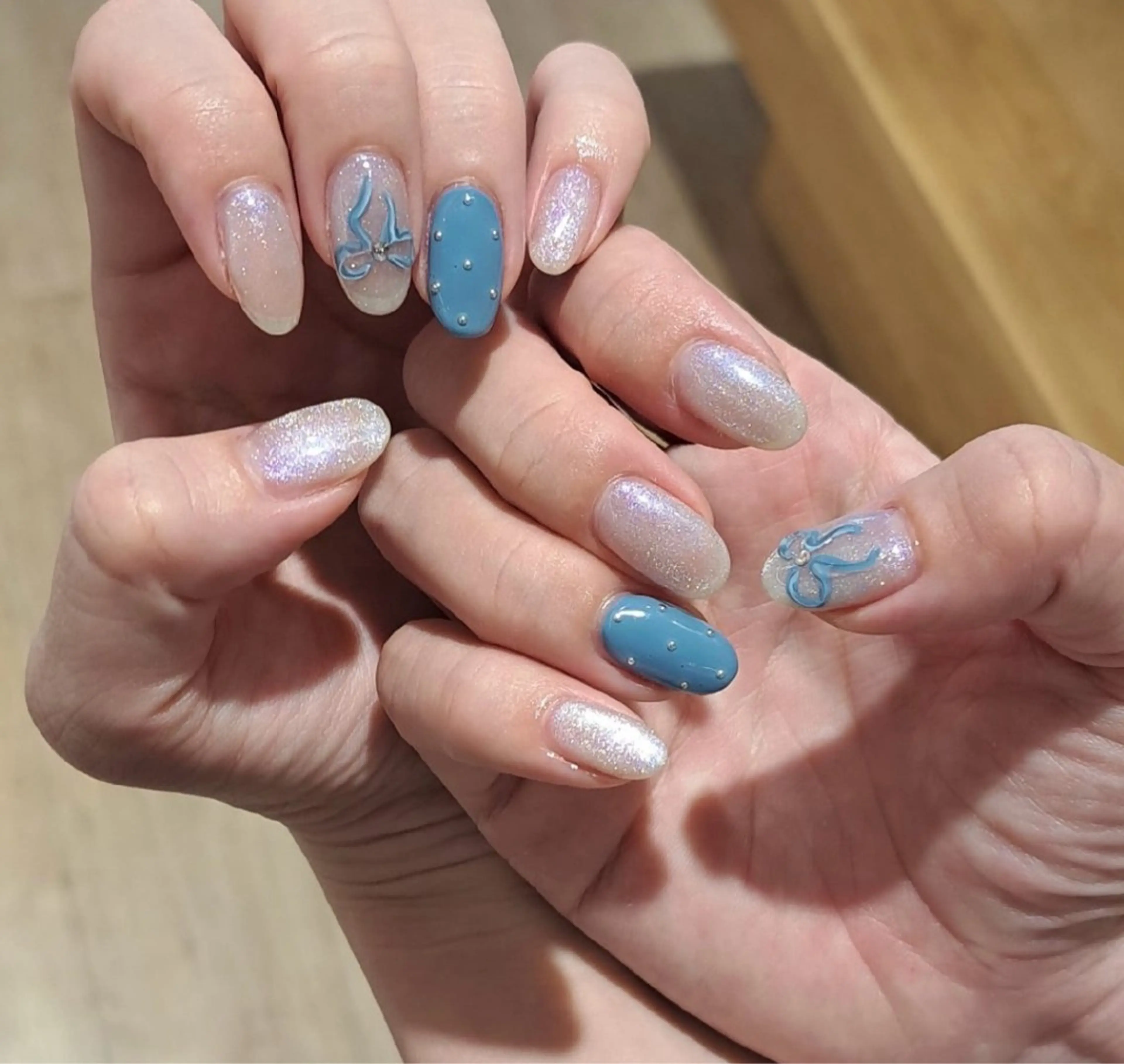 ネイル アートネイル ジェルネイル ラメ(グリッター) リボン シンプルネイル ハンドネイル 🎀MIYUKI Salon🎀のネイルデザイン