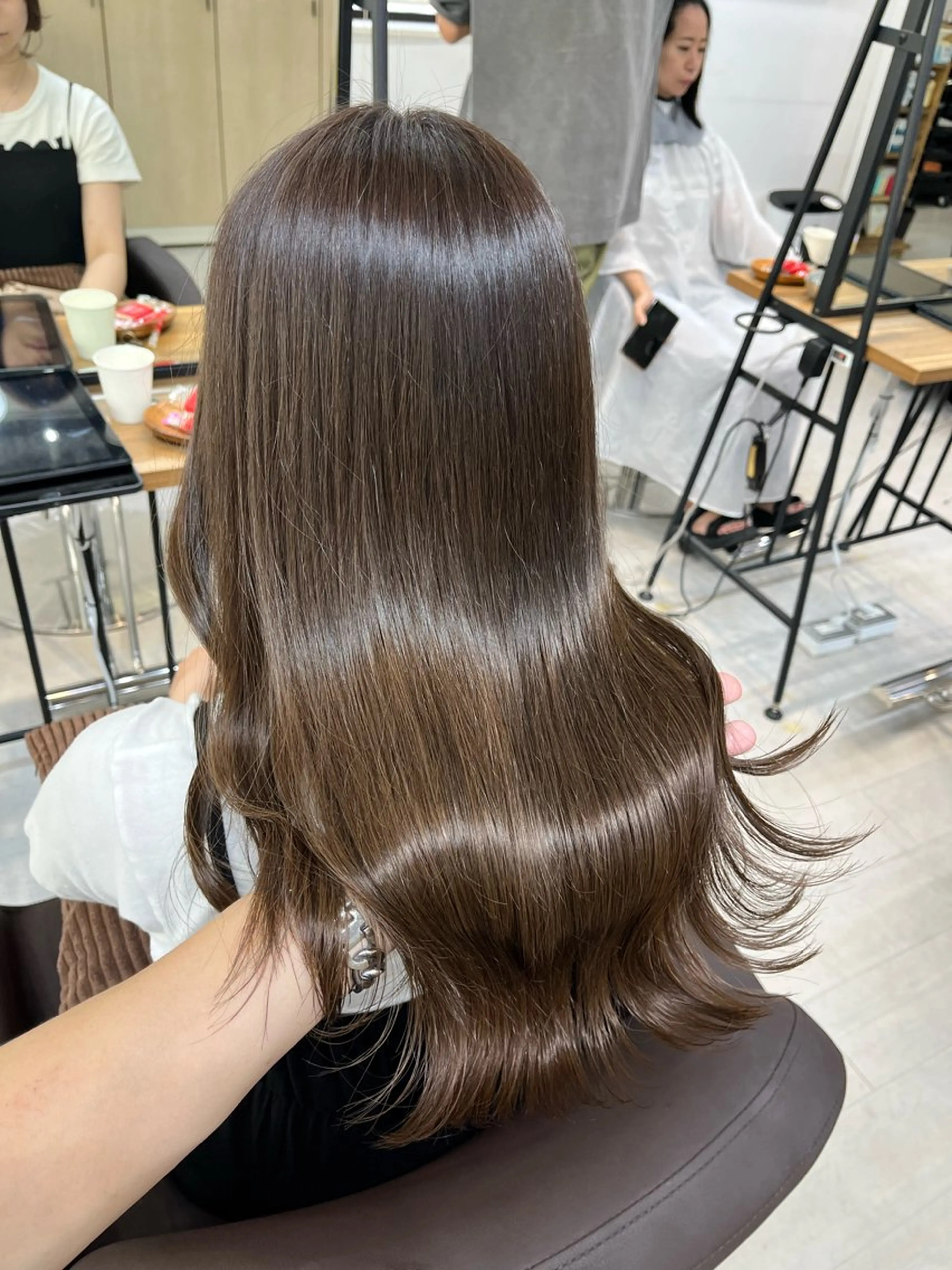 ロング カット ヘアカラー トリートメント ヘッドスパ ヘアセット I S所属・🌿透明感カラー 縮毛矯正✨かずきのヘアスタイル