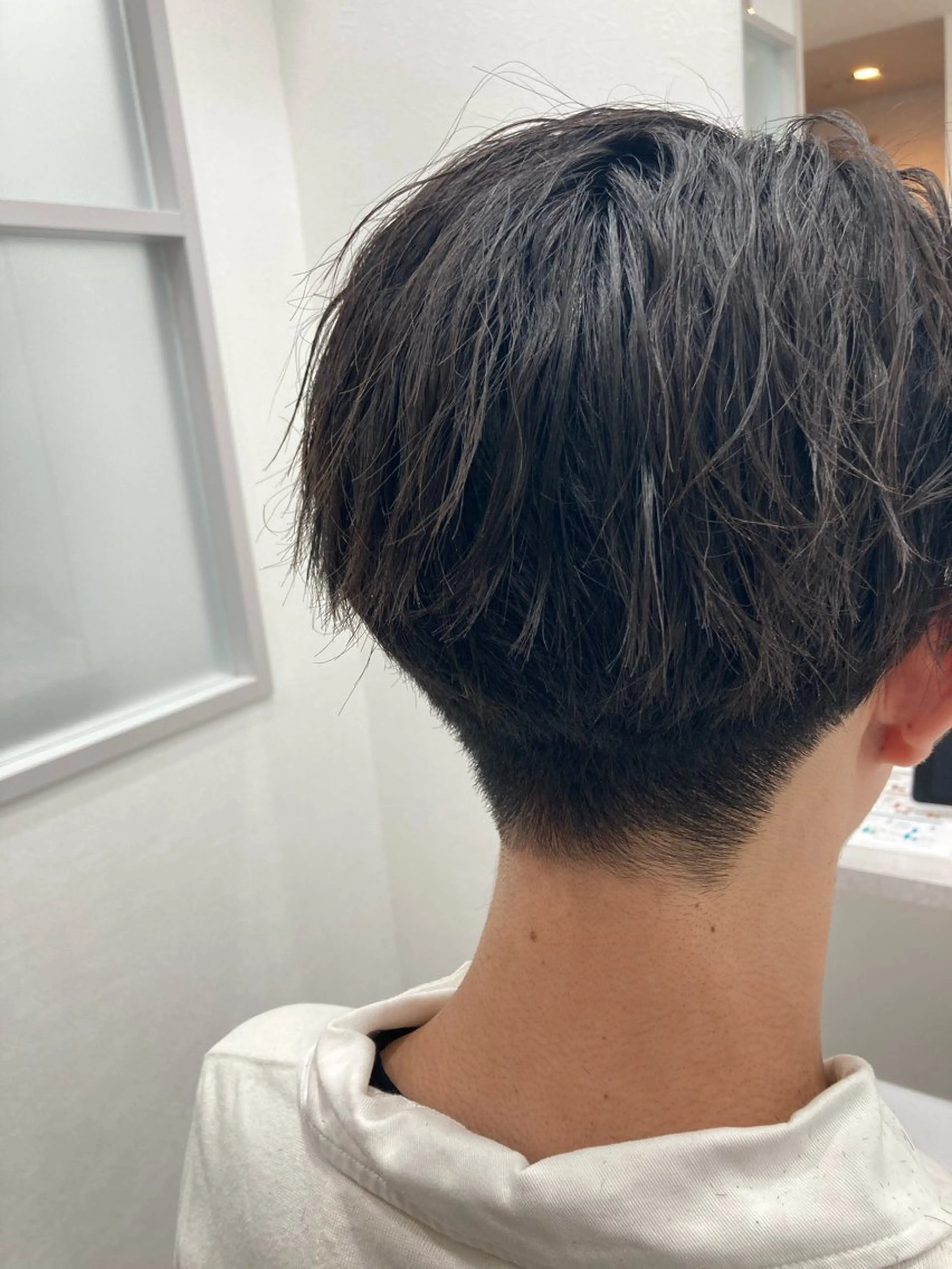 ショート メンズ 刈り上げ 髪質改善/透明感 カラー/内藤有須加のヘアスタイル