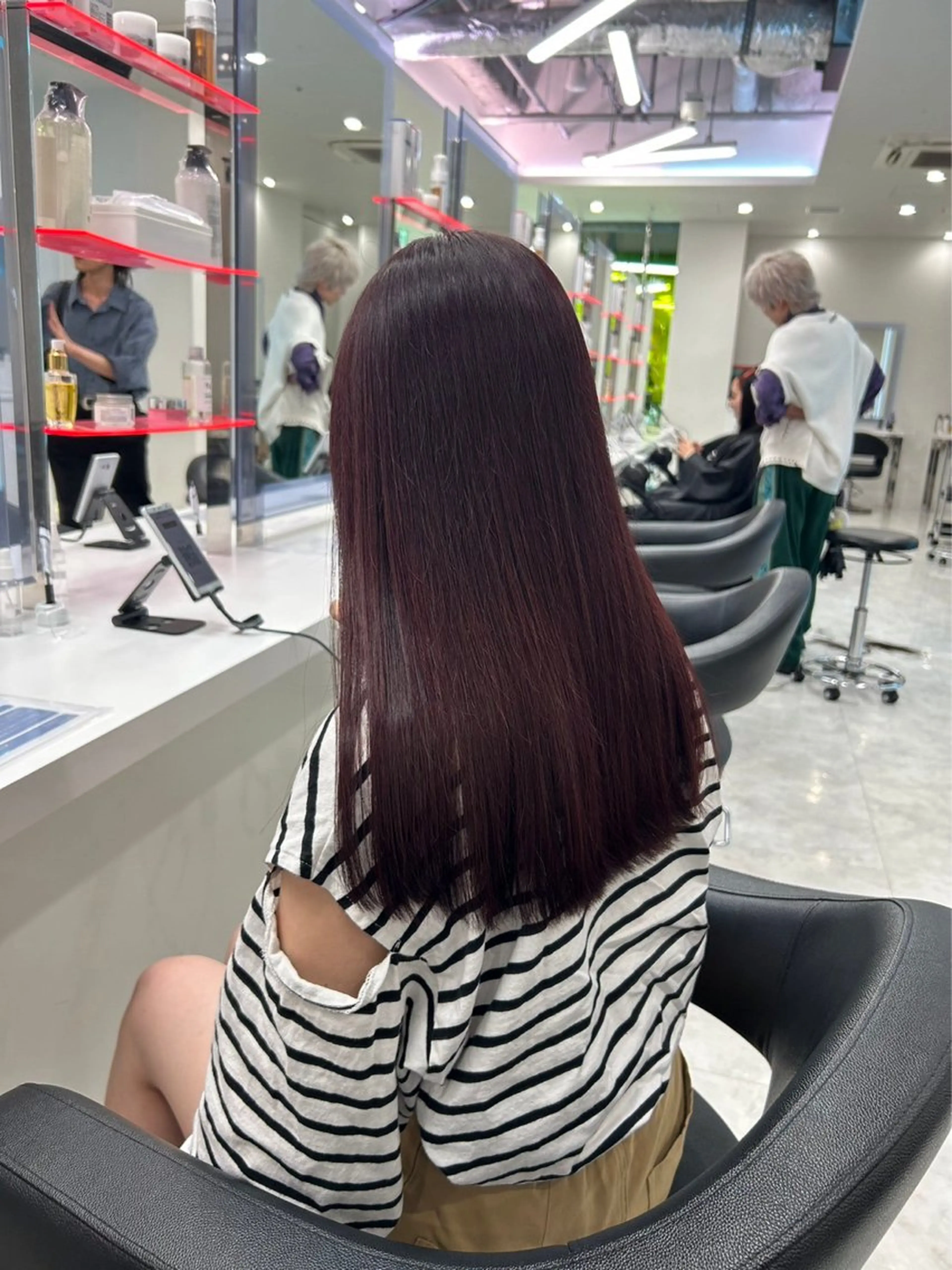 セミロング カラー ヘアカラー トリートメント ヘッドスパ ヘアセット 大人っぽ♡上品な暖色 ♡ブリーチなし♡のヘアスタイル