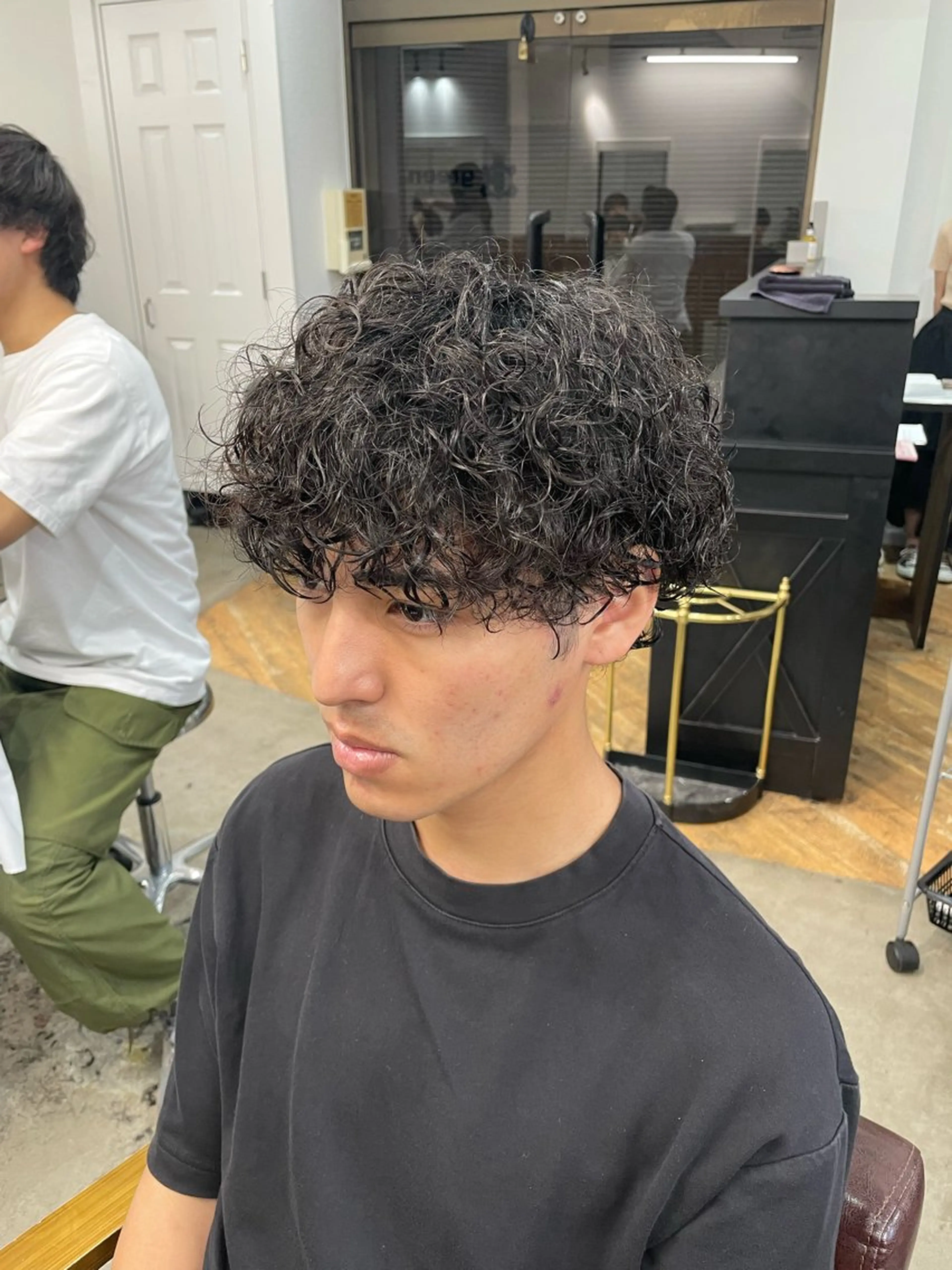 パーマ メンズ メンズパーマ プードルパーマ プードルパーマ YUKI 新宿 カット/パーマのヘアスタイル