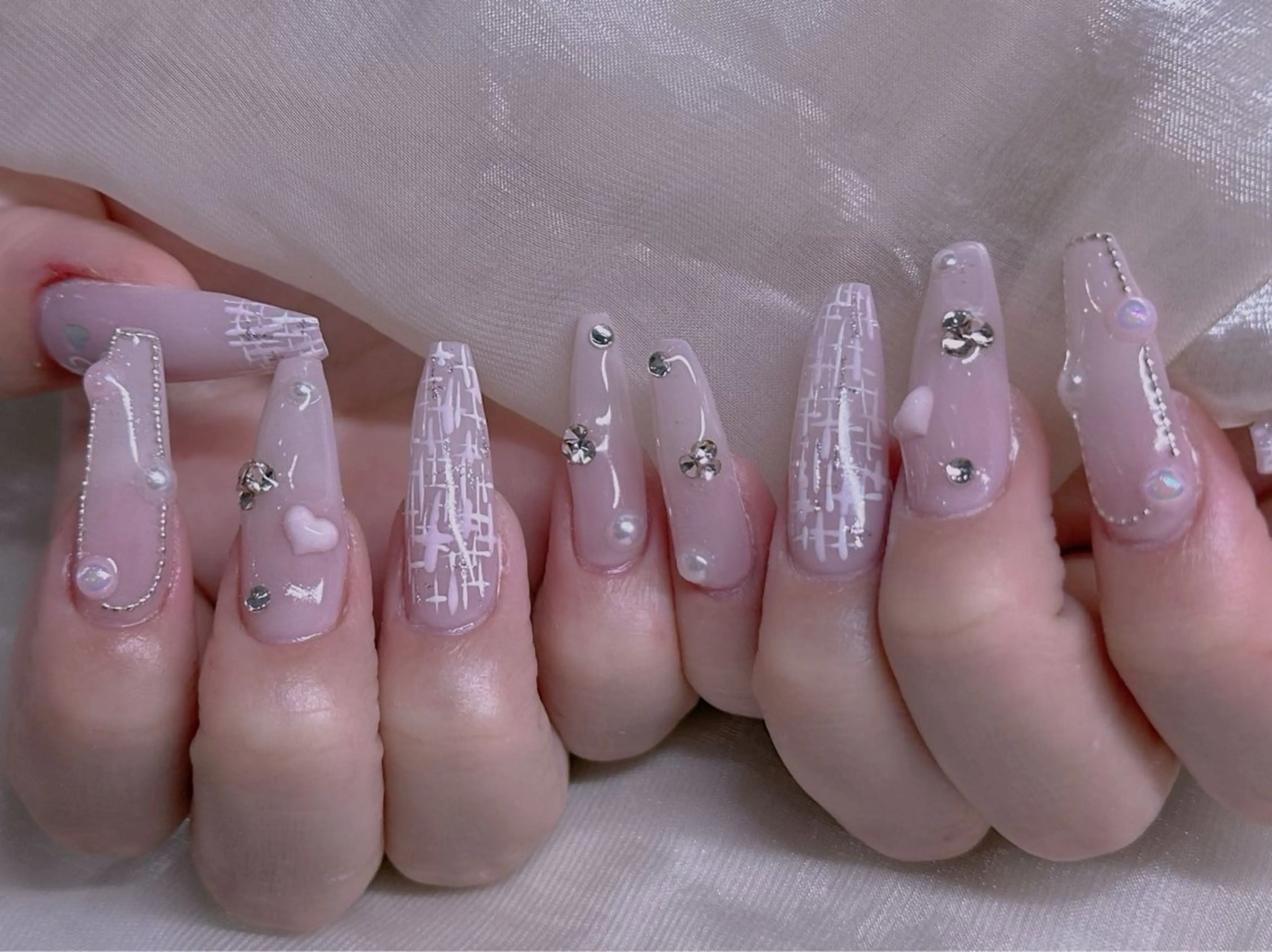 ネイル ハート ツイードネイル 美爪パラジェル導入店 Sunnilyのネイルデザイン