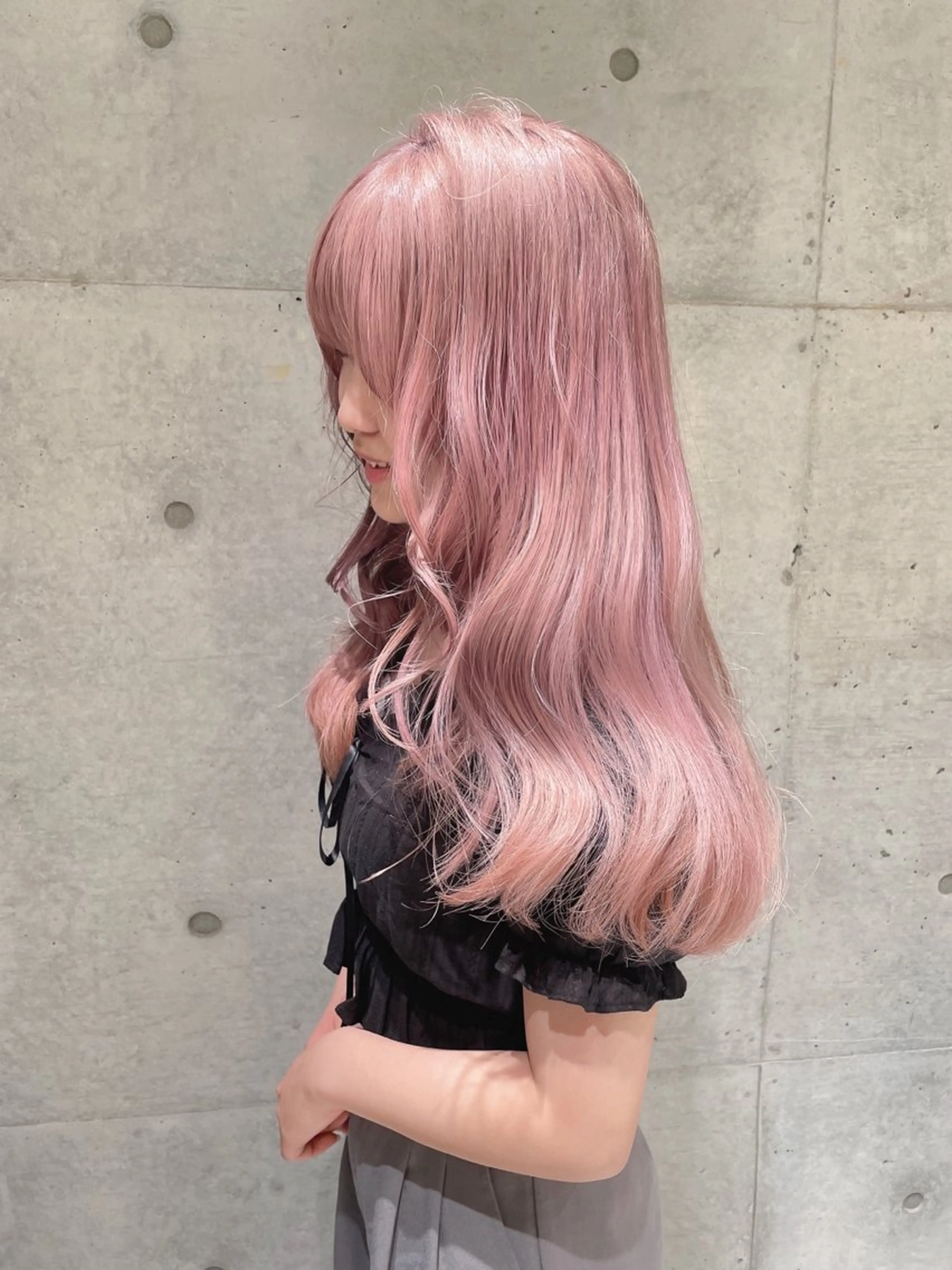 ロング カラー karin ボブハイトーンのヘアスタイル