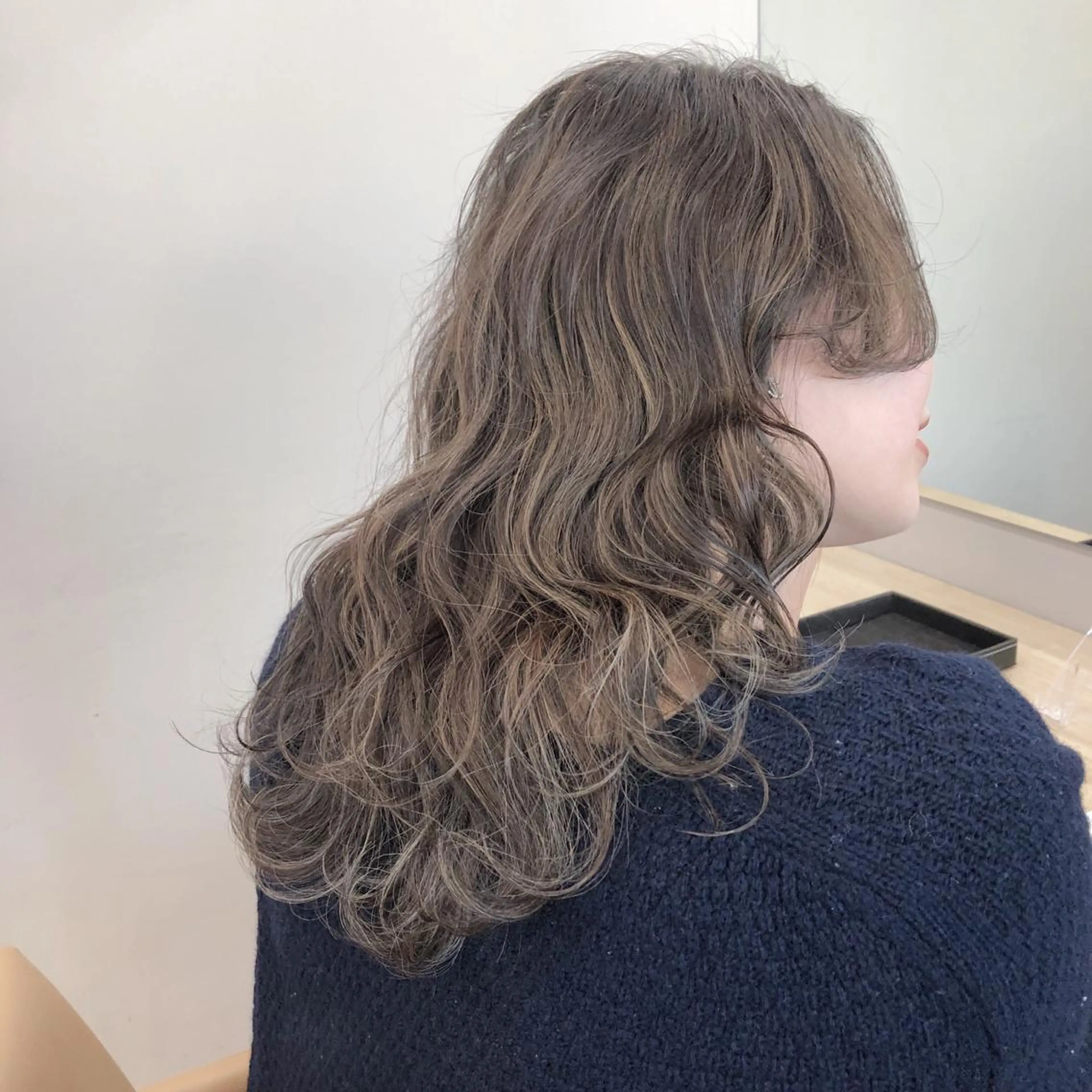 セミロング ヘアカラー トリートメント 関 京磨のヘアスタイル