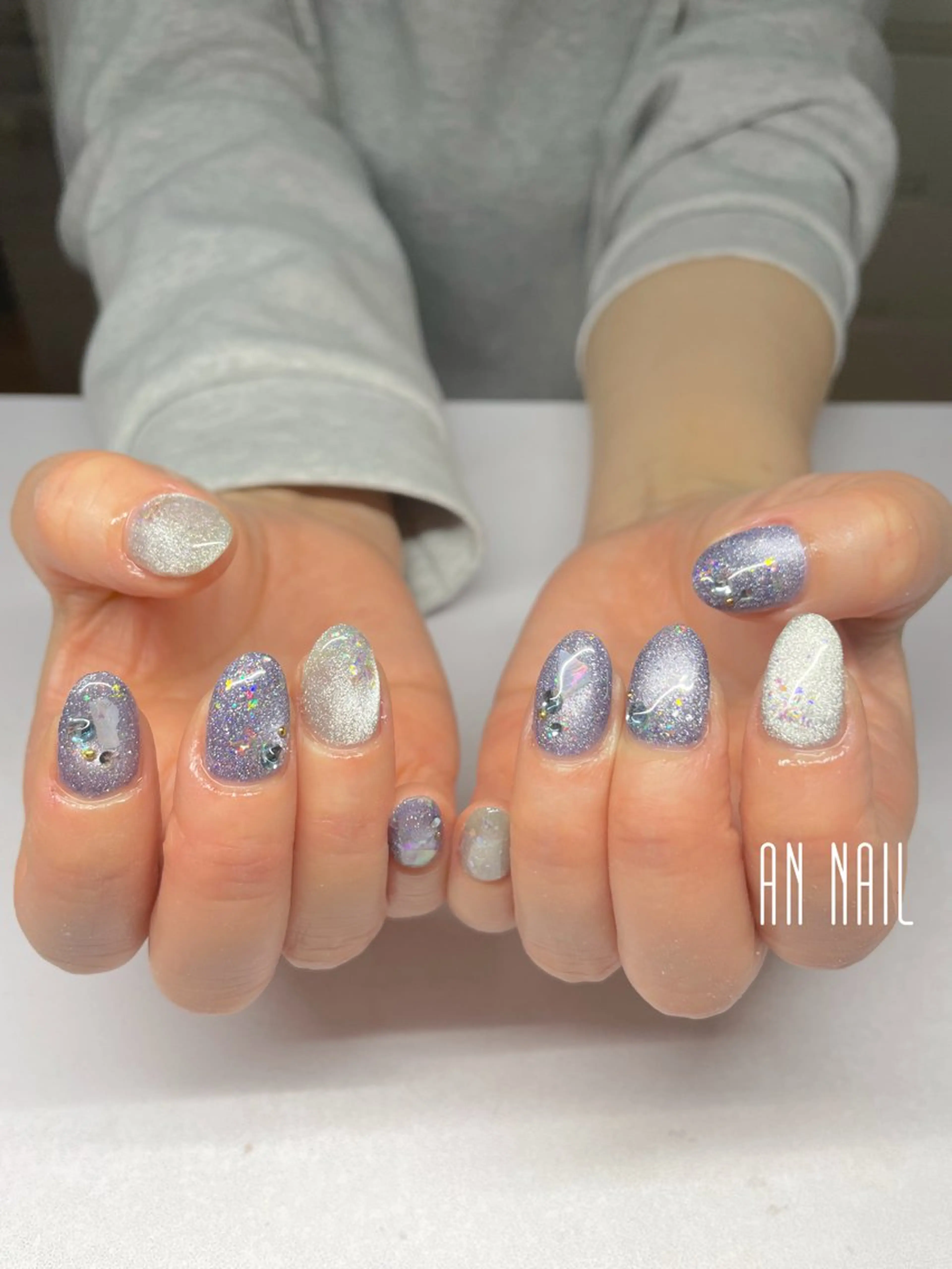 ネイル マグネットネイル ニュアンスネイル ハンドネイル AN Nailのネイルデザイン