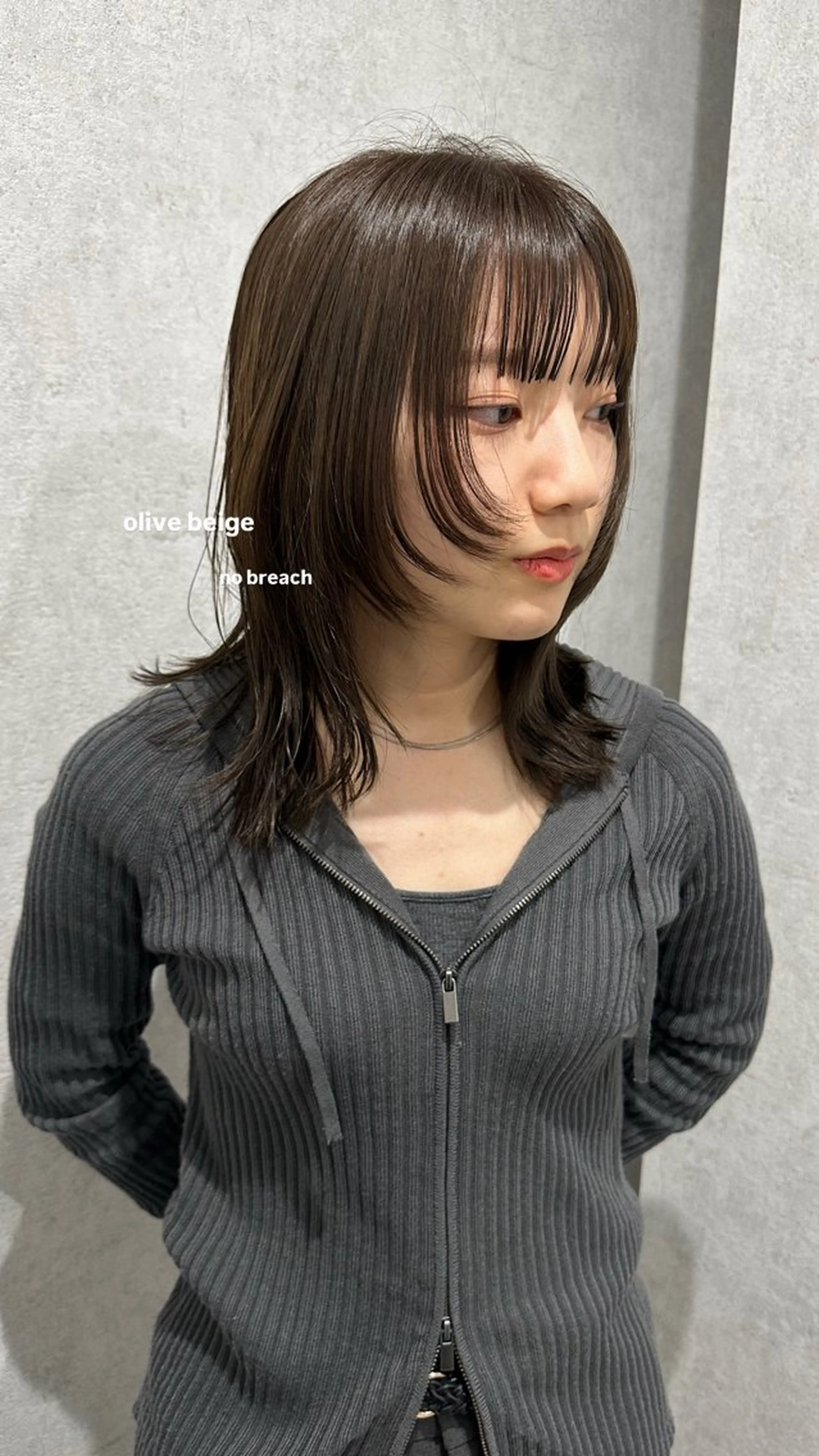 ミディアム カラー ヘアカラー トリートメント v-lab studio所属・韓国レイヤーカット/ 艶カラー/ noaのヘアスタイル