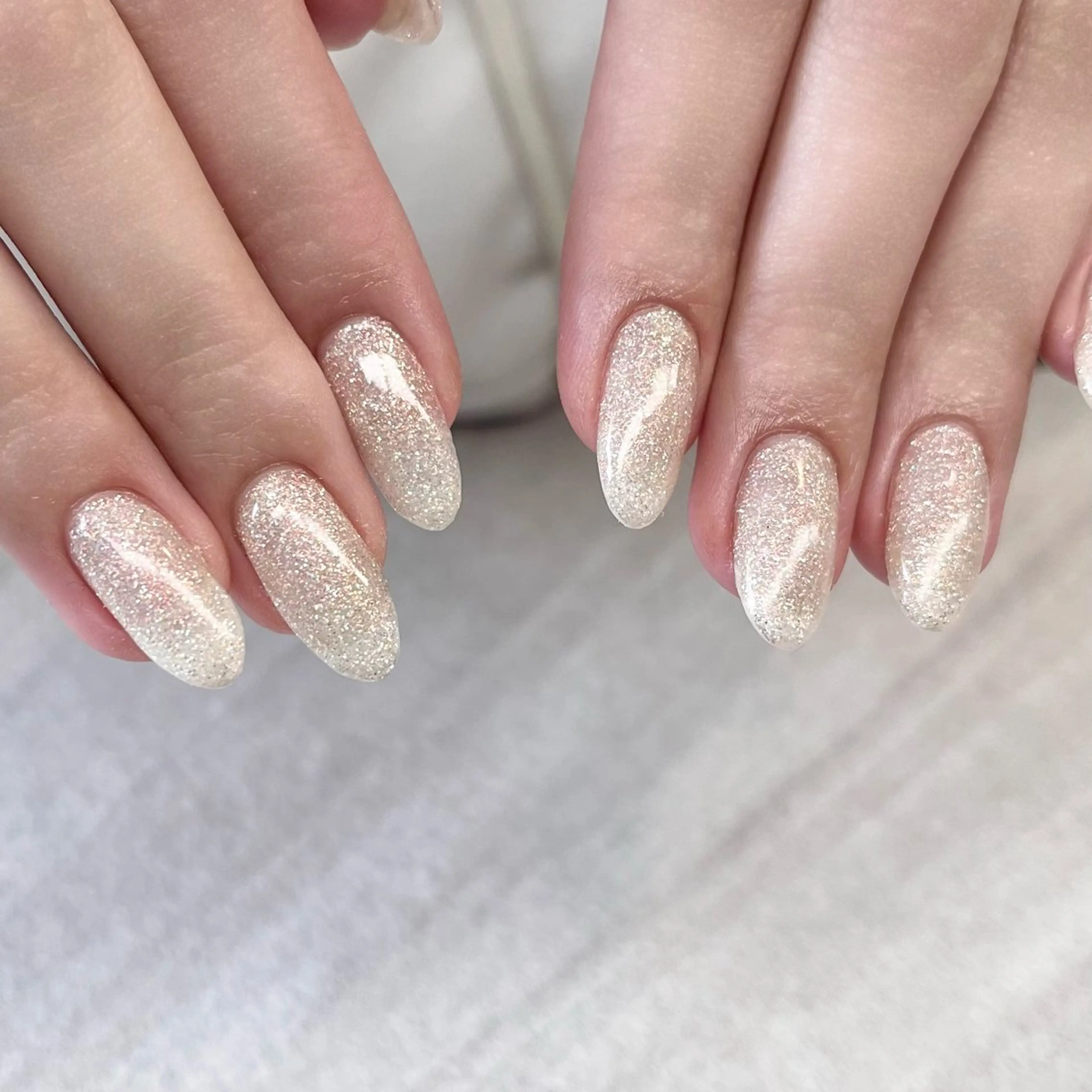 ネイル キラキラネイル ワンカラーネイル LORAN  Lim EYE&NAIL【ローランリム】所属・LORAN Lim 紫月のネイルデザイン