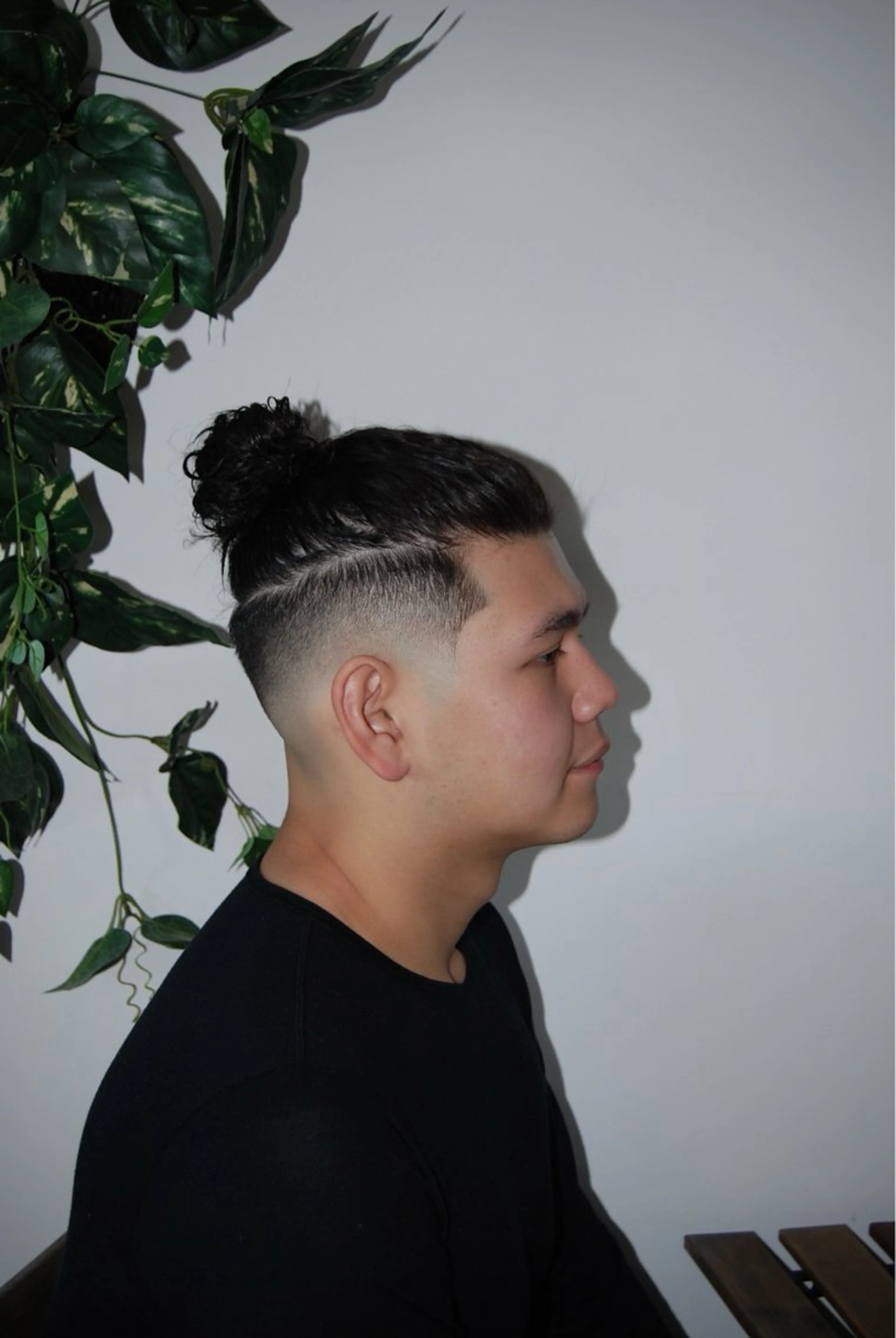 メンズ フェードカット マンバンヘア Men's salon homies 横須賀中央店所属・小泉 慶英のヘアスタイル