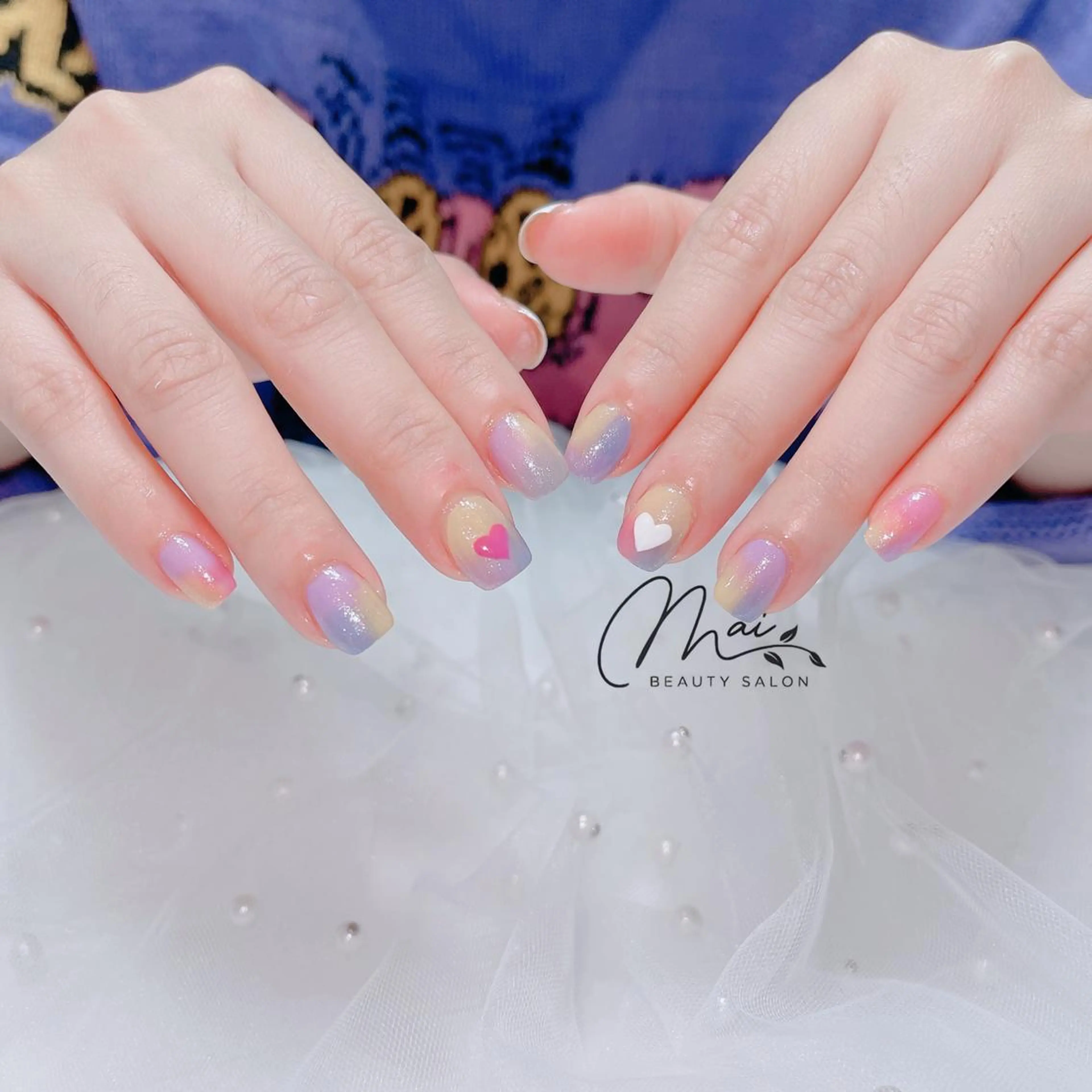 ネイル オーロラネイル チークネイル 長さ出し フラッシュネイル フットネイル MaiBeauty DanHiのネイルデザイン