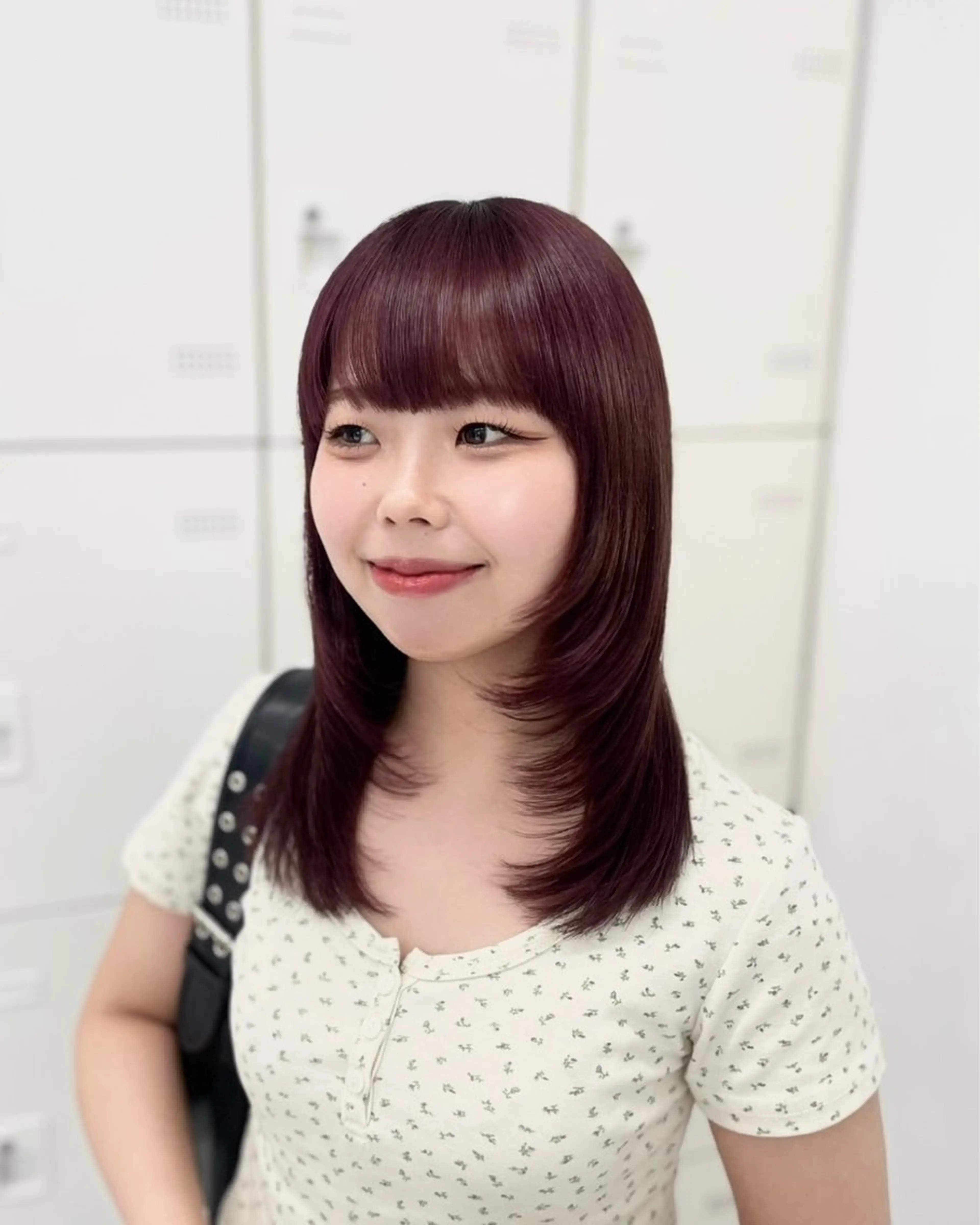 ミディアム カラー ヘアカラー トリートメント ヘッドスパ 艶モテ韓流ヘア 🤍りんのヘアスタイル