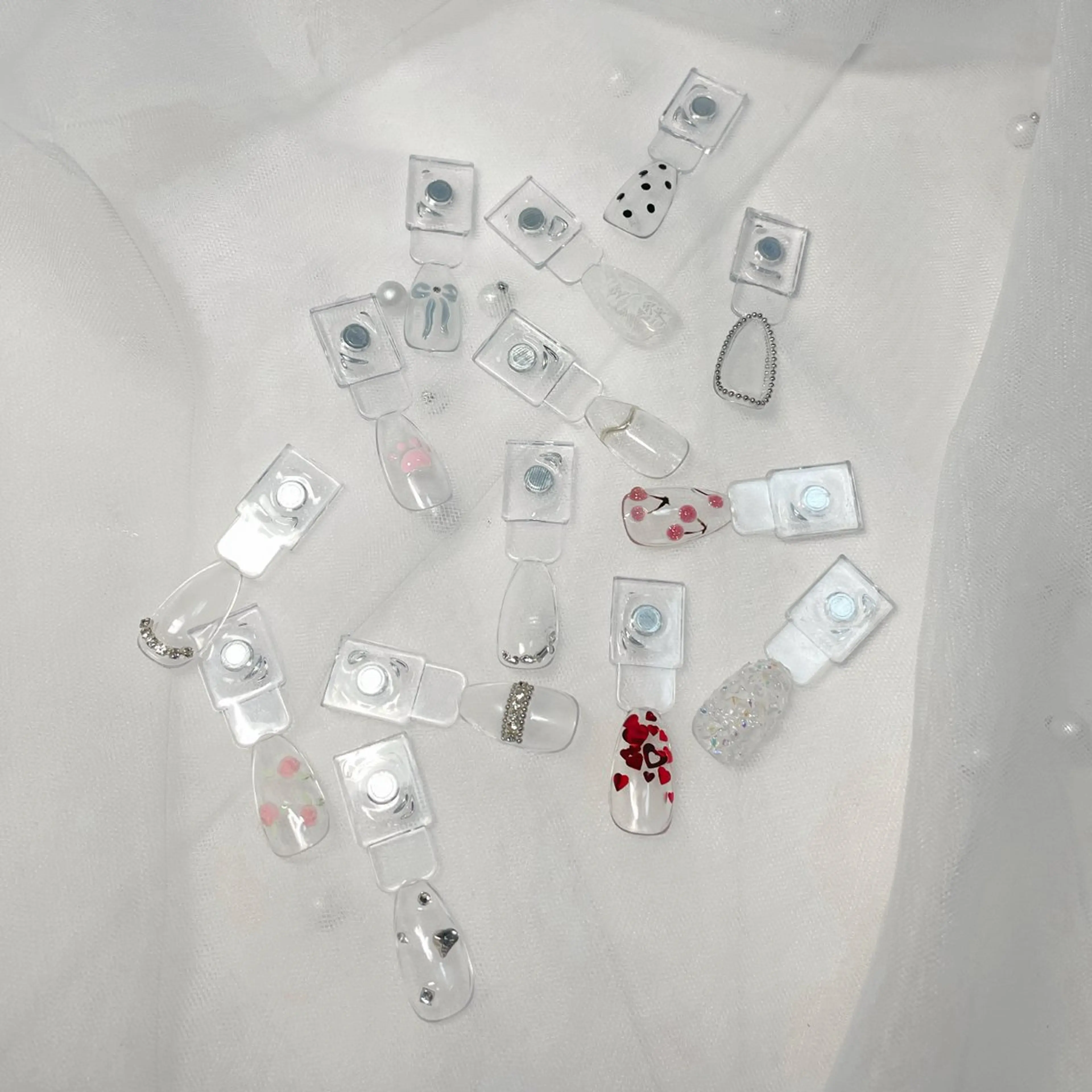 ネイル アートネイル nail room utouto所属・横田 綾乃のネイルデザイン