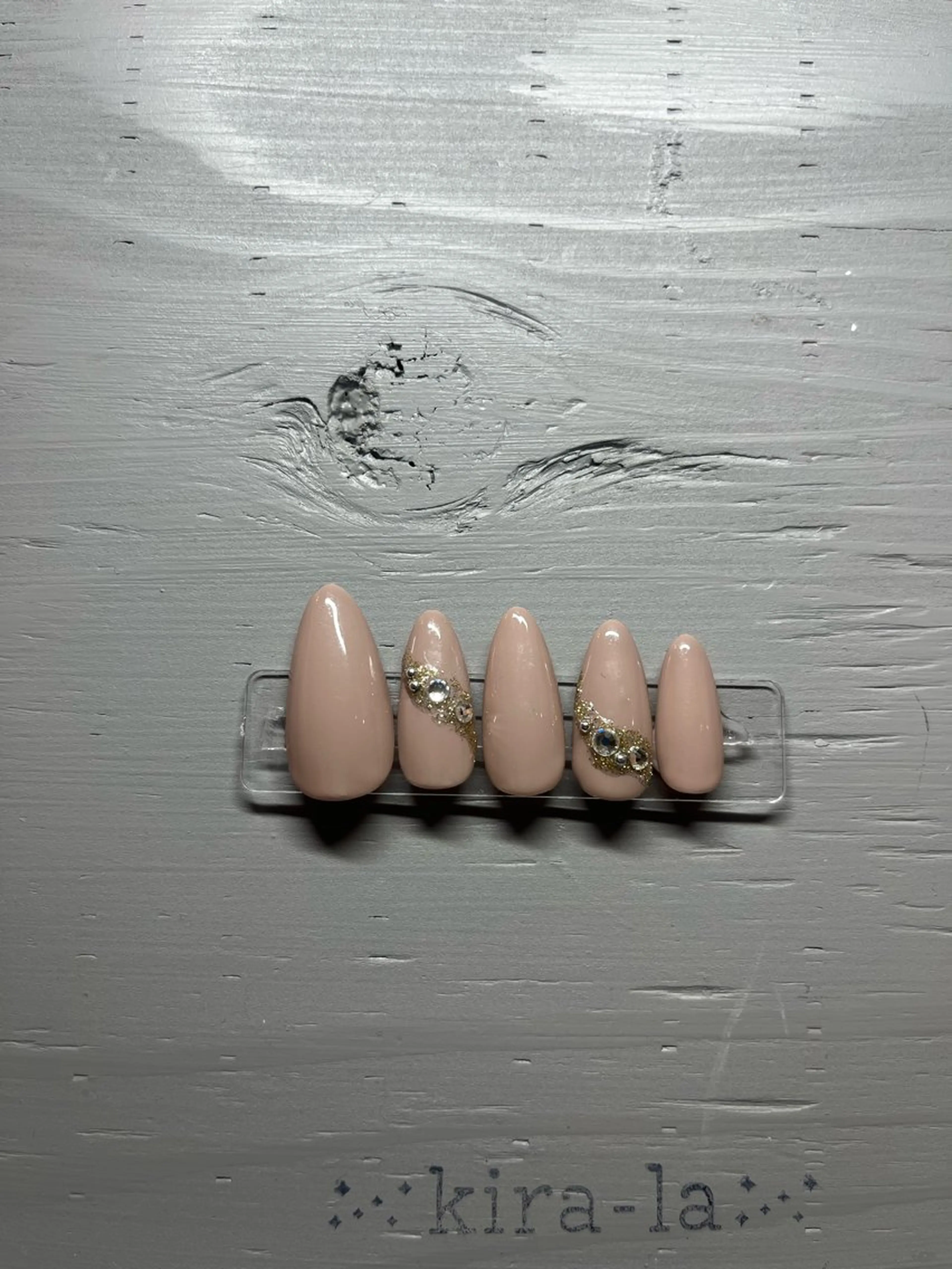 シンプルデザインネイルS2(オフ込み)の写真