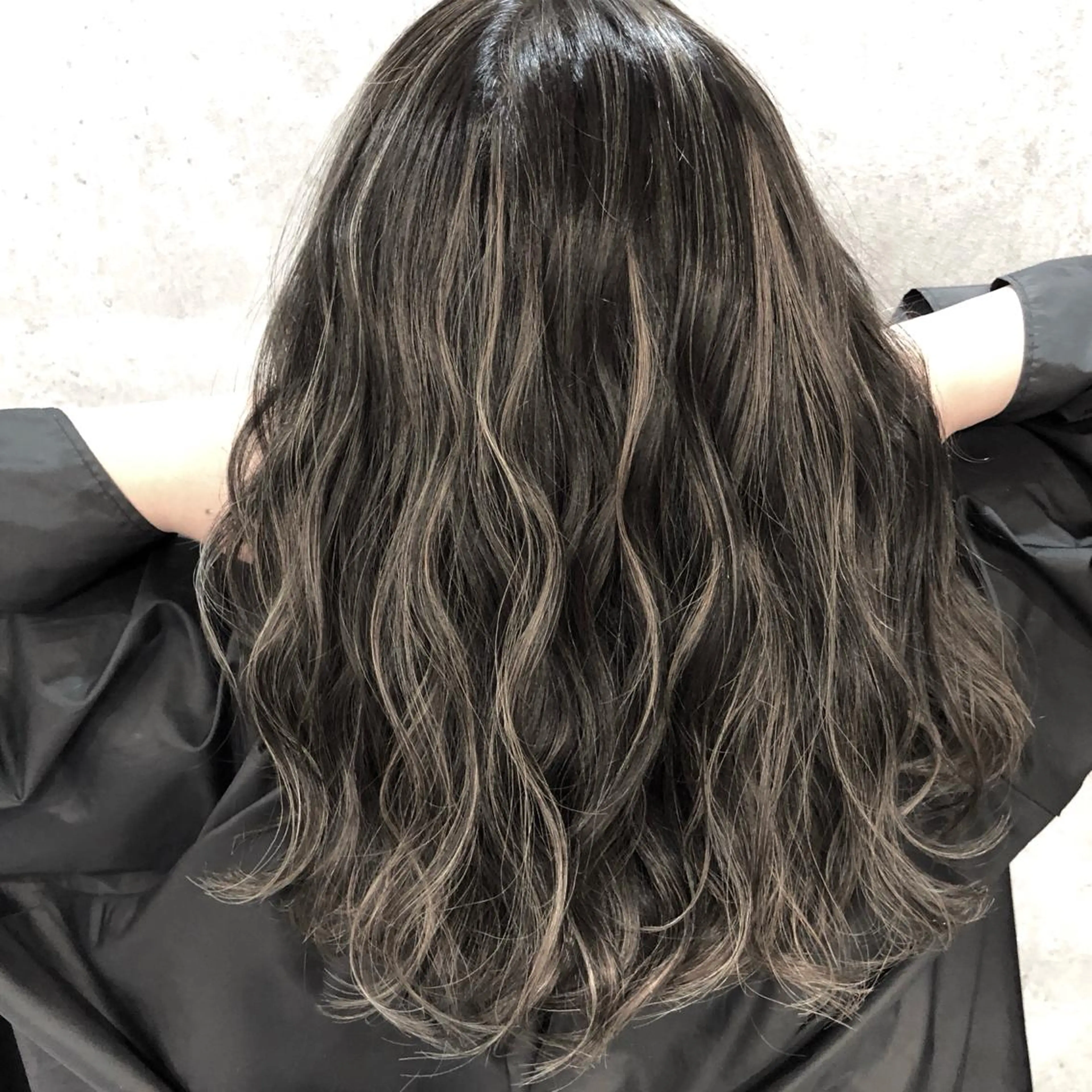 ロング カラー ハイライトカラー ハイライト MiL所属・✨ハイトーン✨ 濱田知孝のヘアスタイル