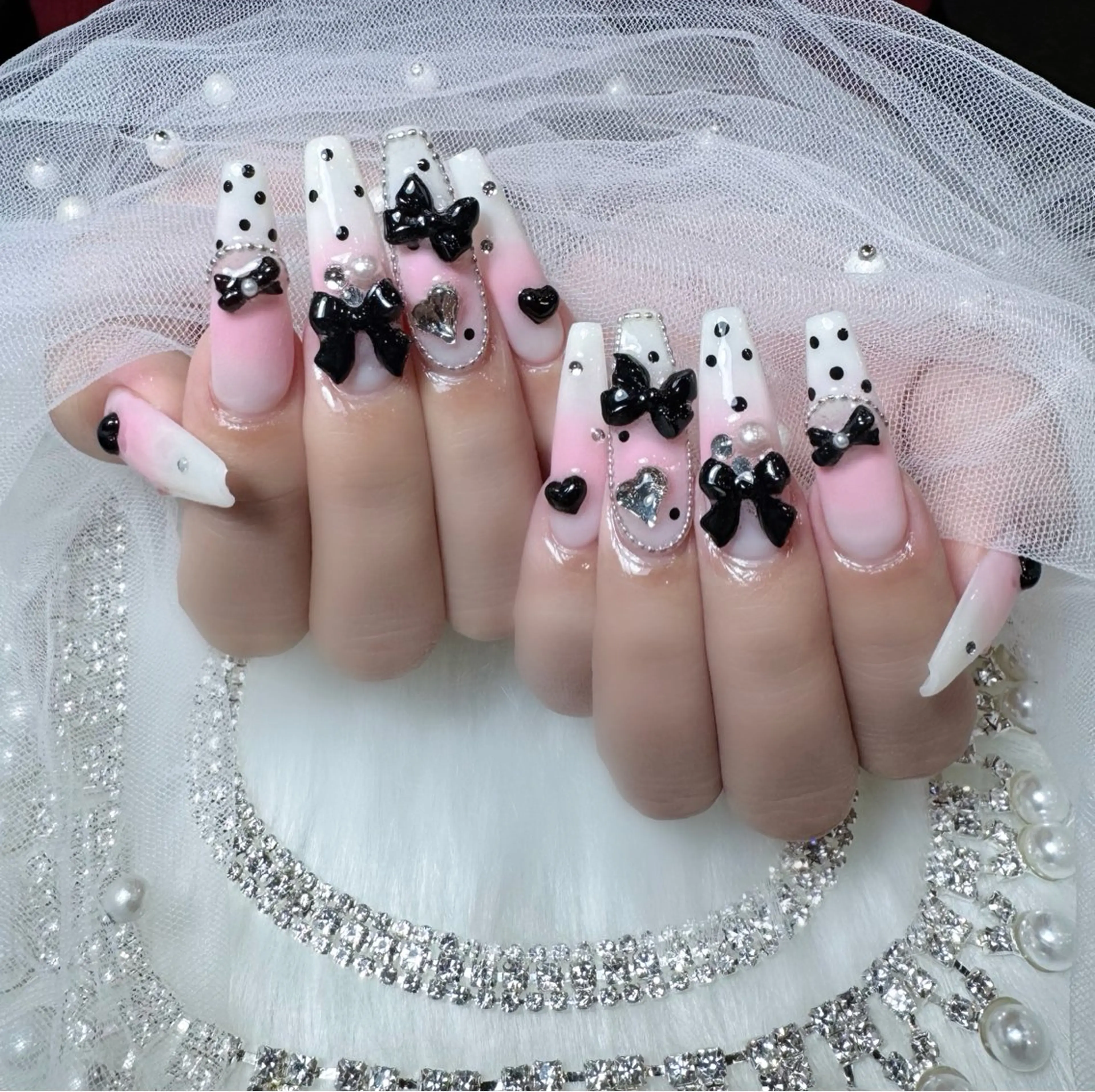 ネイル ハンドネイル ドリスネイルサロン所属・Doris Nail Salonのネイルデザイン