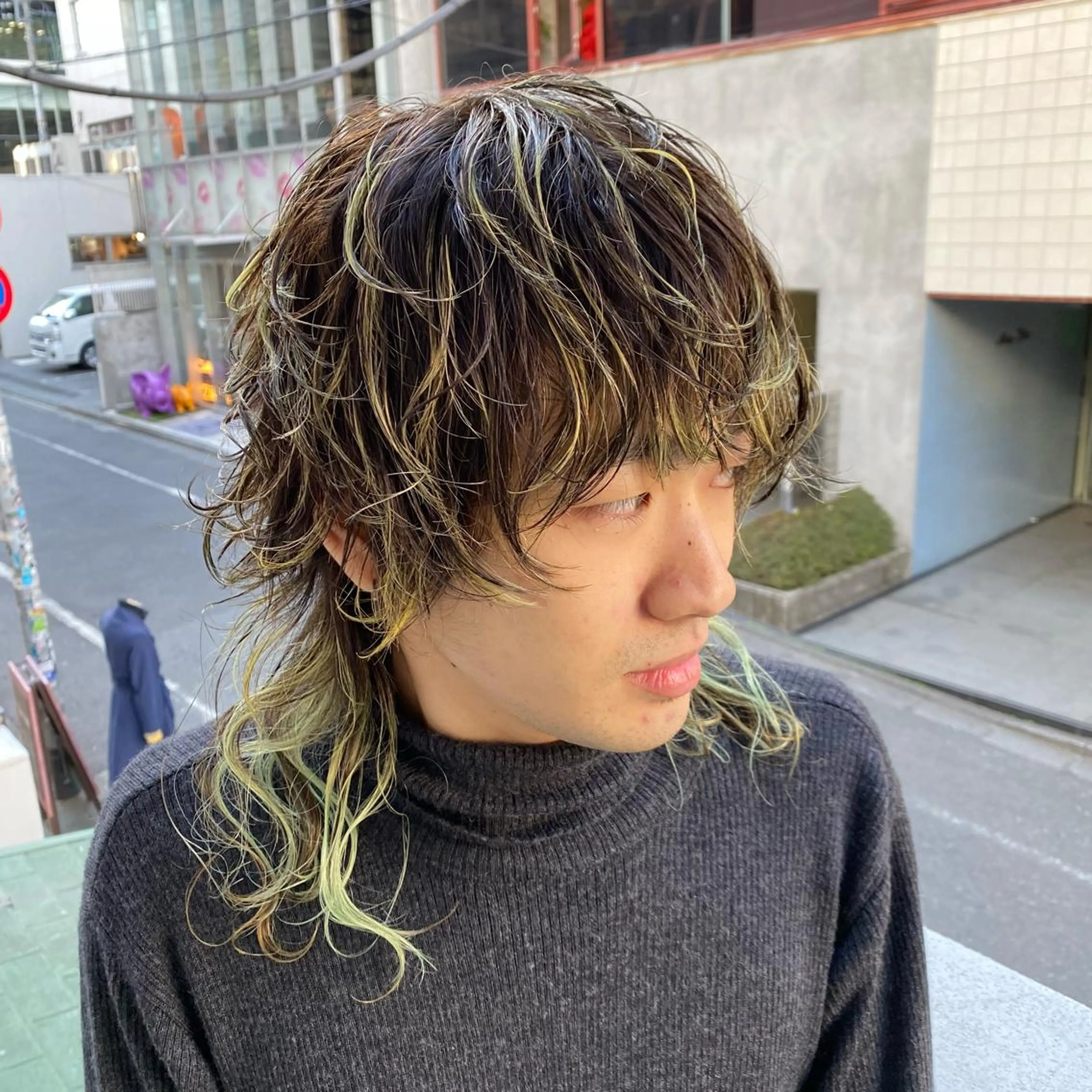 ミディアム kai .のヘアスタイル