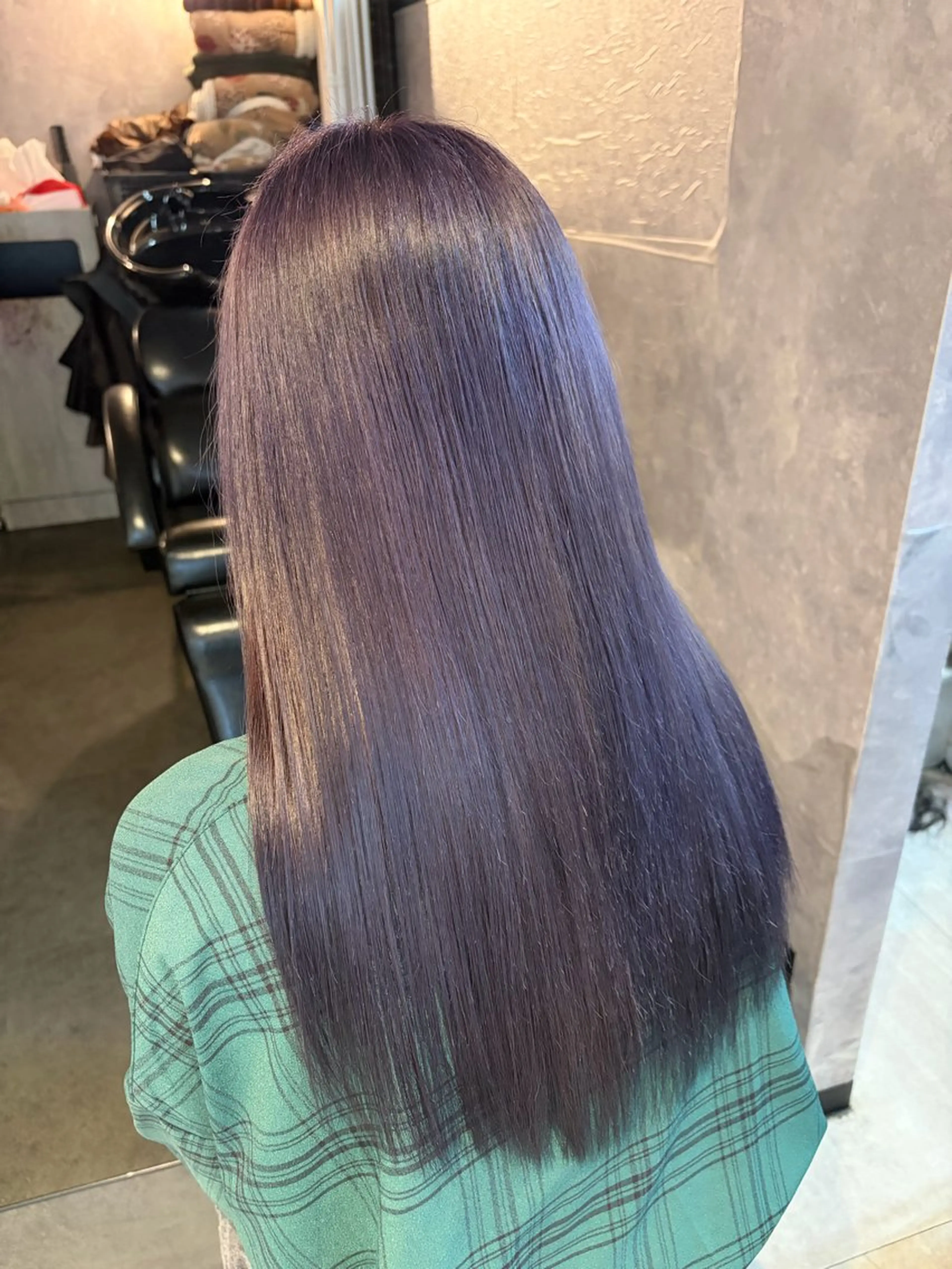 ロング カラー ヘアカラー トリートメント 🩶mana🩶艶髪 /カラーオンカラーのヘアスタイル