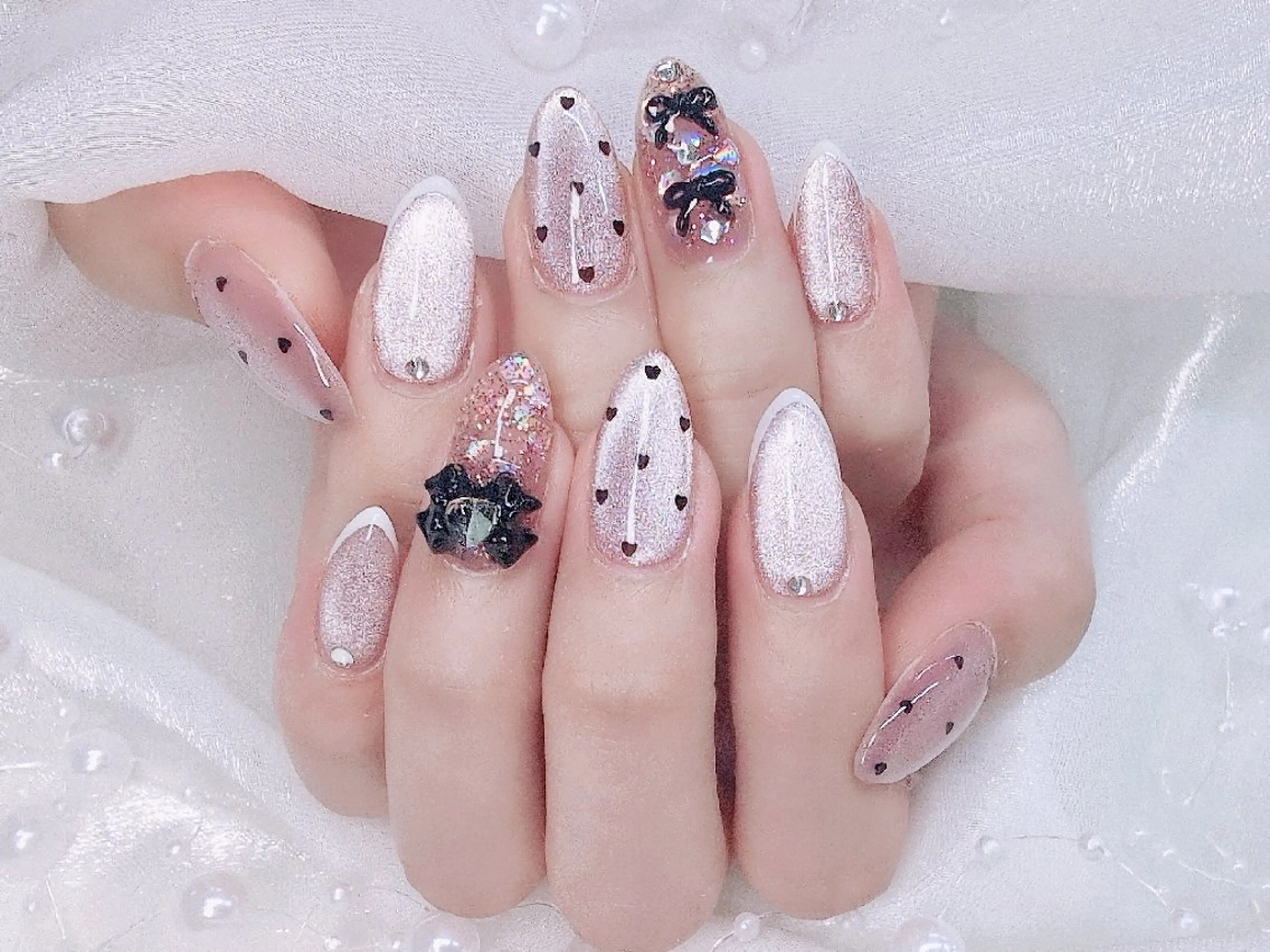 ネイル 長さ出し フラッシュネイル フレンチネイル キラキラネイル ラメ(グリッター) Chouette Nailのネイルデザイン